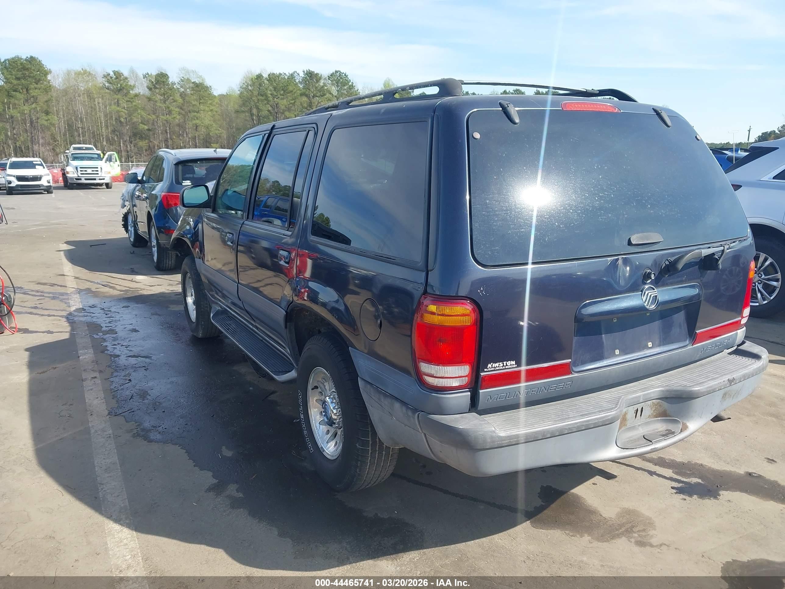 1999 Mercury Mountaineer   Синий vin: 4M2ZU55PXXUJ02868