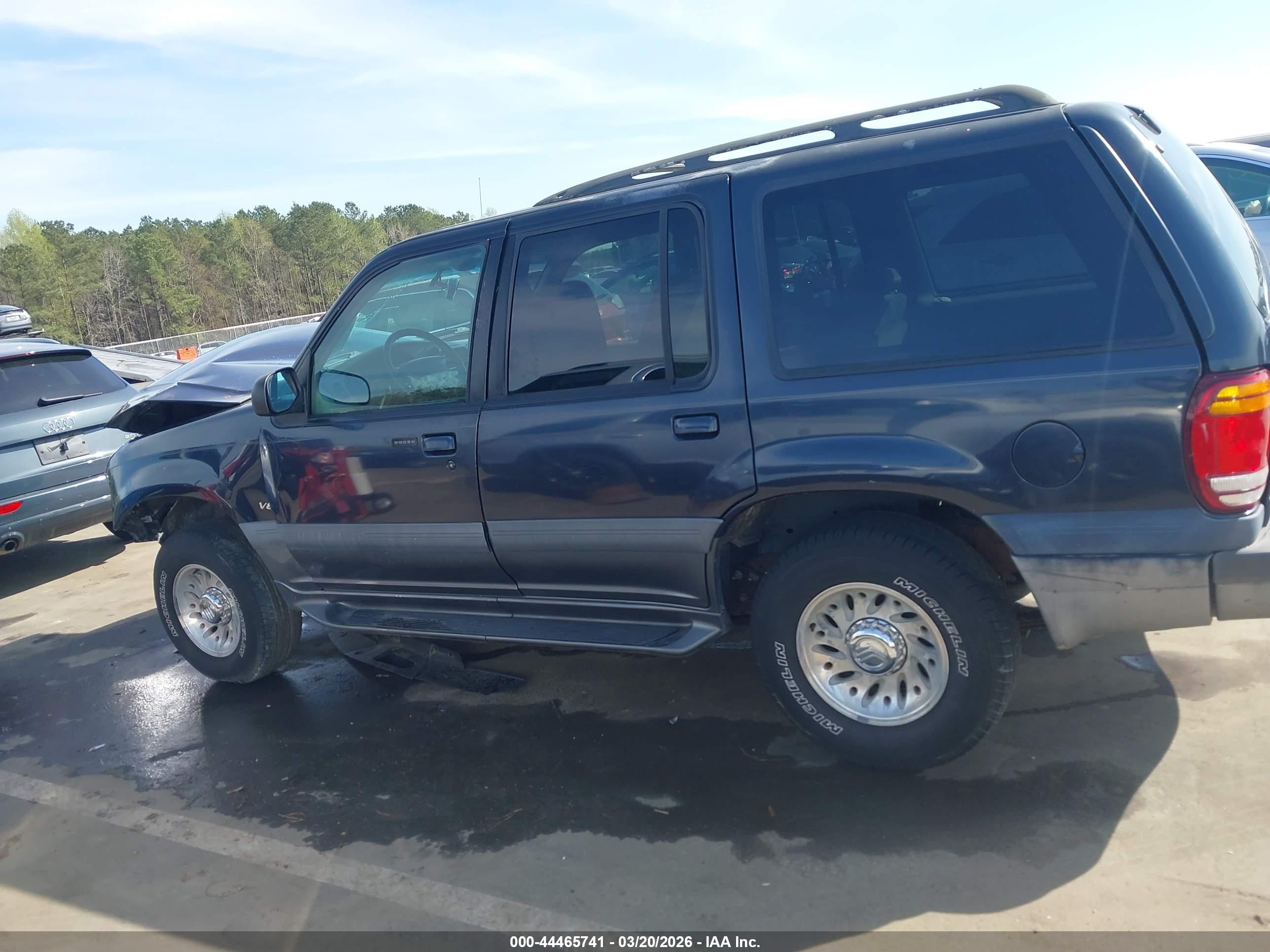 1999 Mercury Mountaineer   Синий vin: 4M2ZU55PXXUJ02868