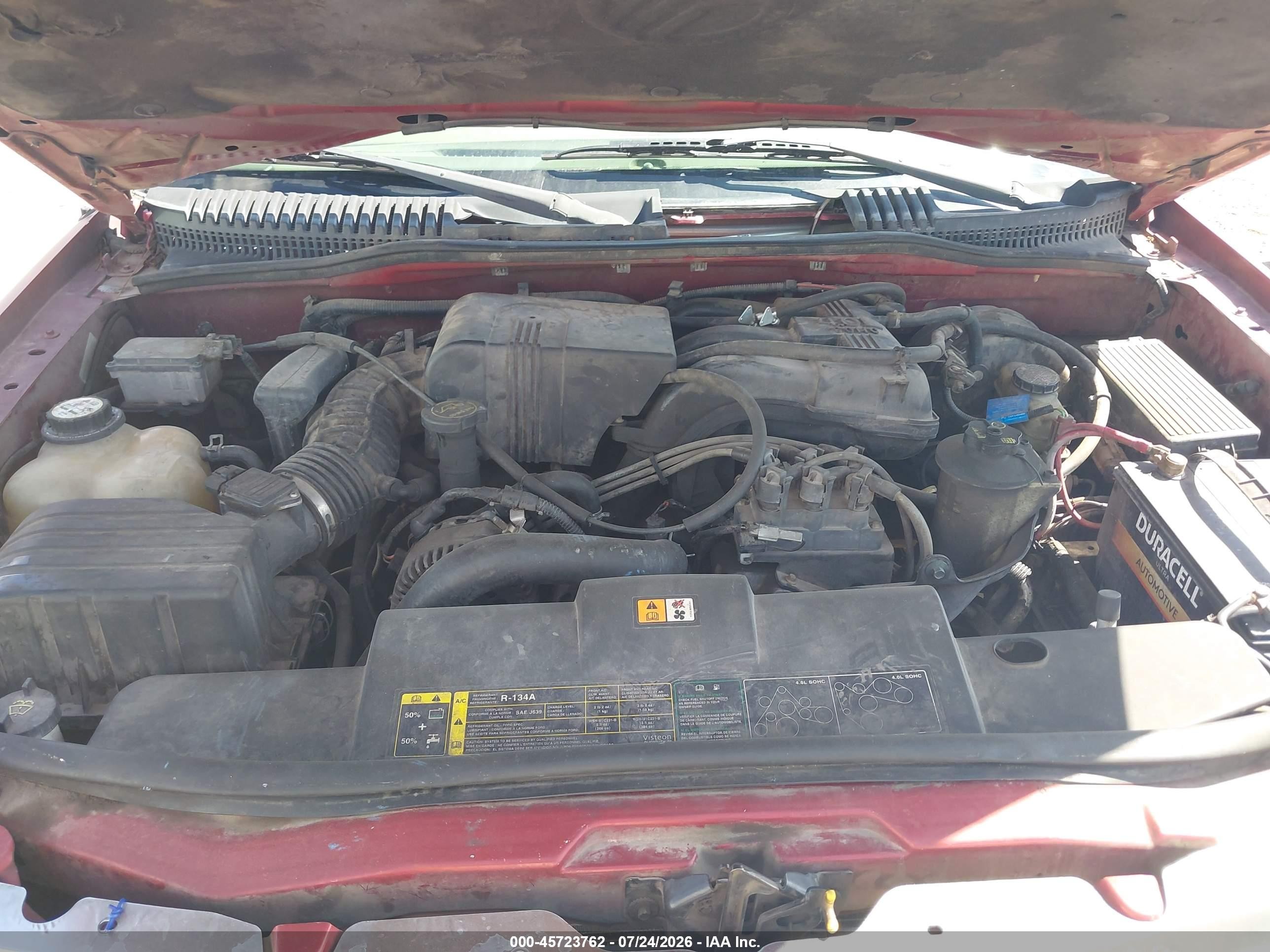 2002 Mercury Mountaineer   Red vin: 4M2ZU66E92ZJ06909
