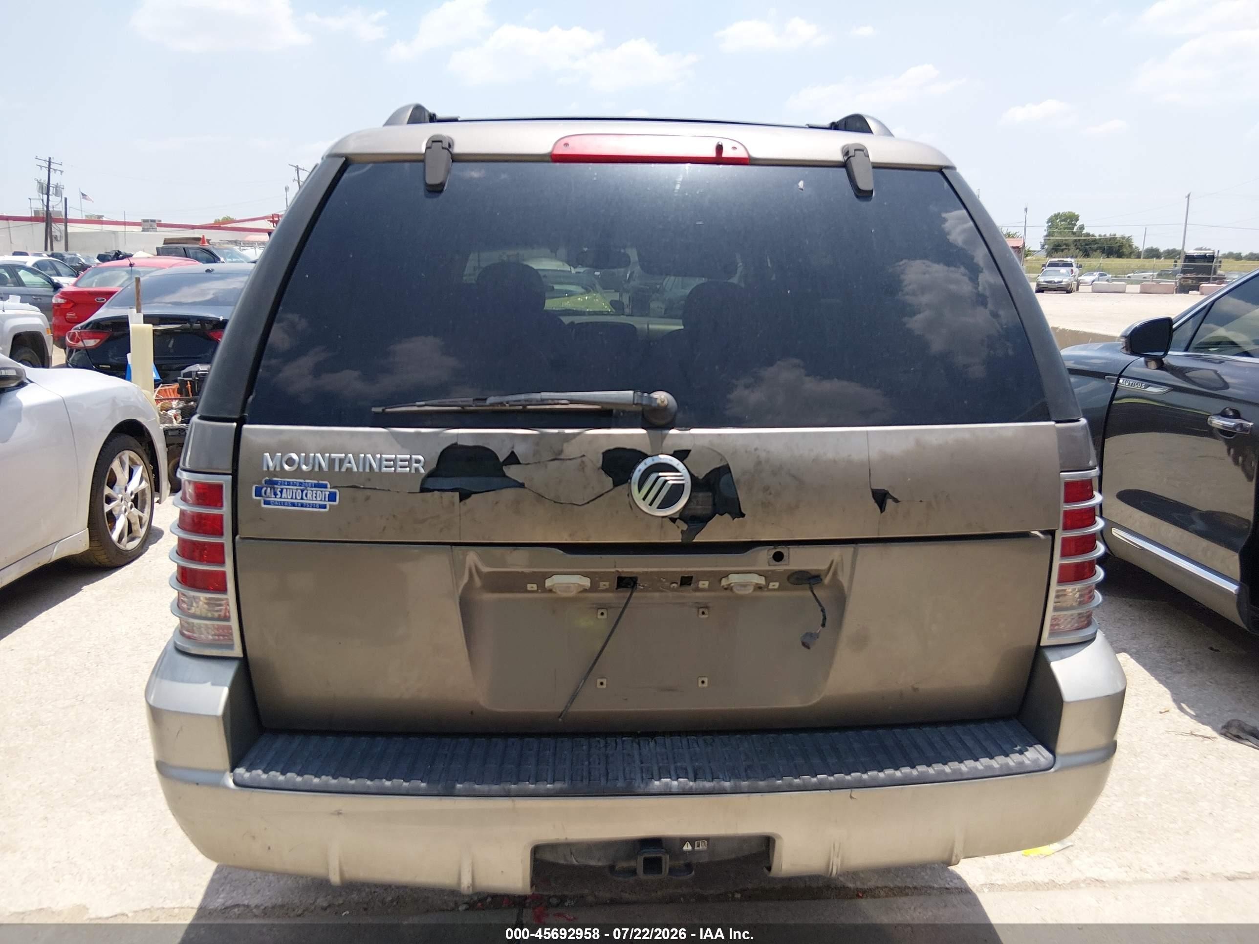 2002 Mercury Mountaineer   Gray vin: 4M2ZU66K12ZJ38579