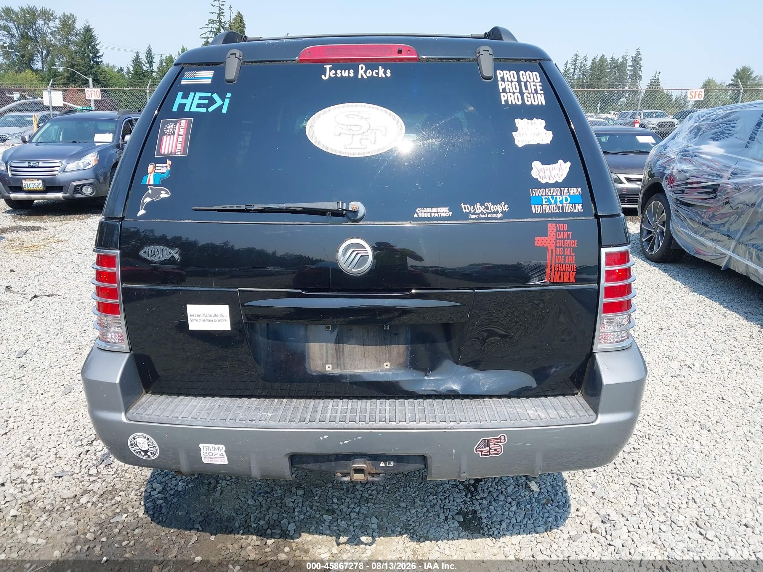 2002 Mercury Mountaineer   Черный vin: 4M2ZU66K32ZJ42438
