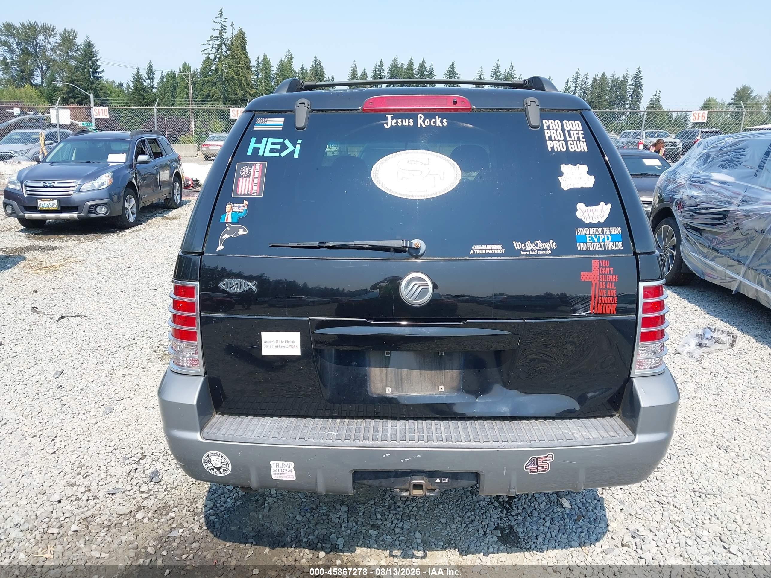 2002 Mercury Mountaineer   Черный vin: 4M2ZU66K32ZJ42438