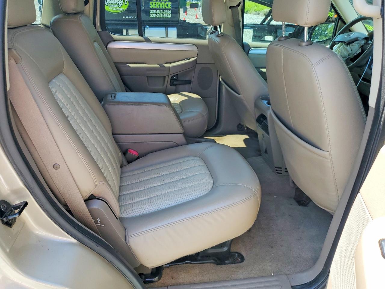 2005 Mercury Mountaineer Gold vin: 4M2ZU66K55ZJ01488