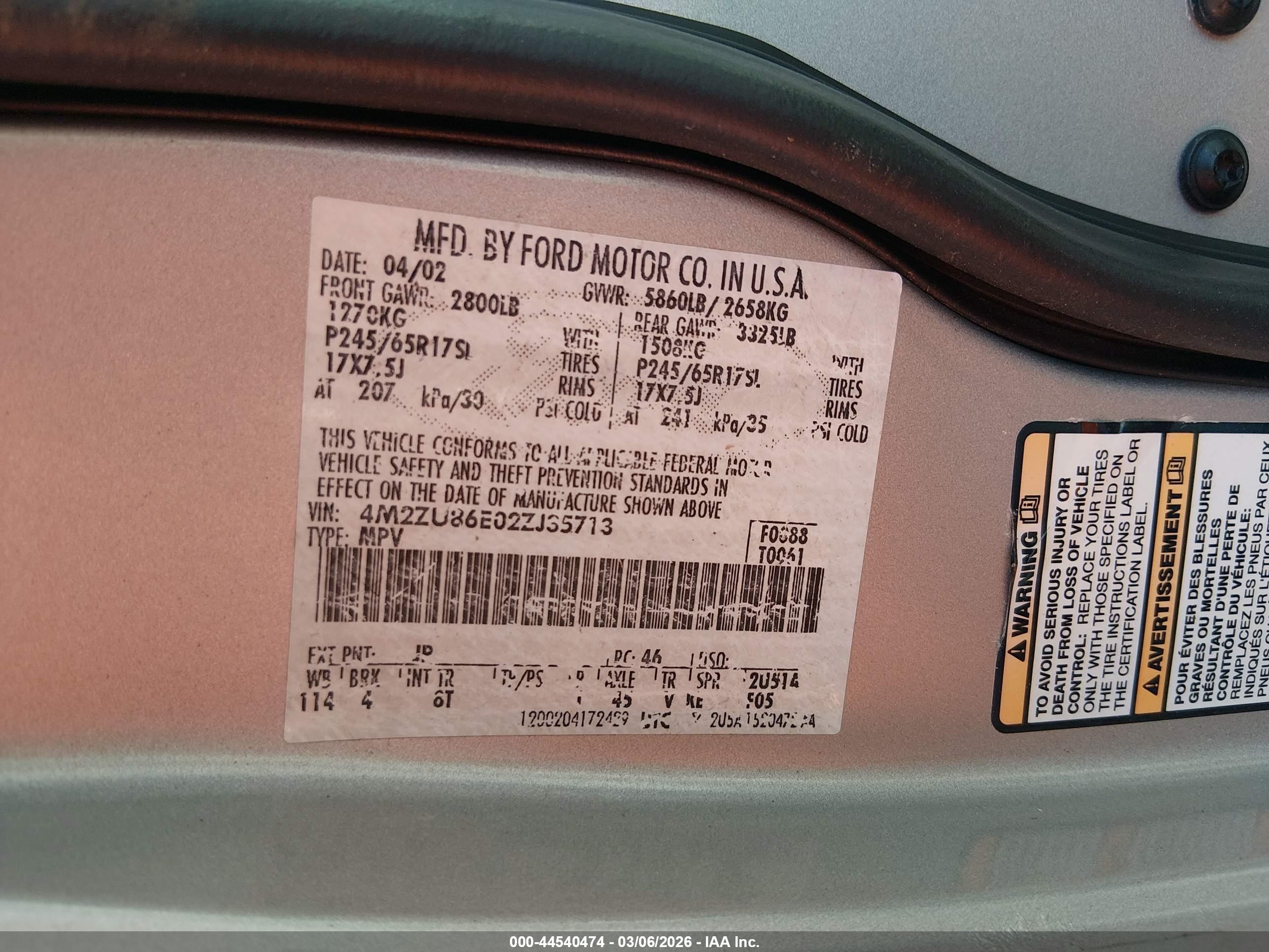 2002 Mercury Mountaineer   Silver vin: 4M2ZU86E02ZJ35713