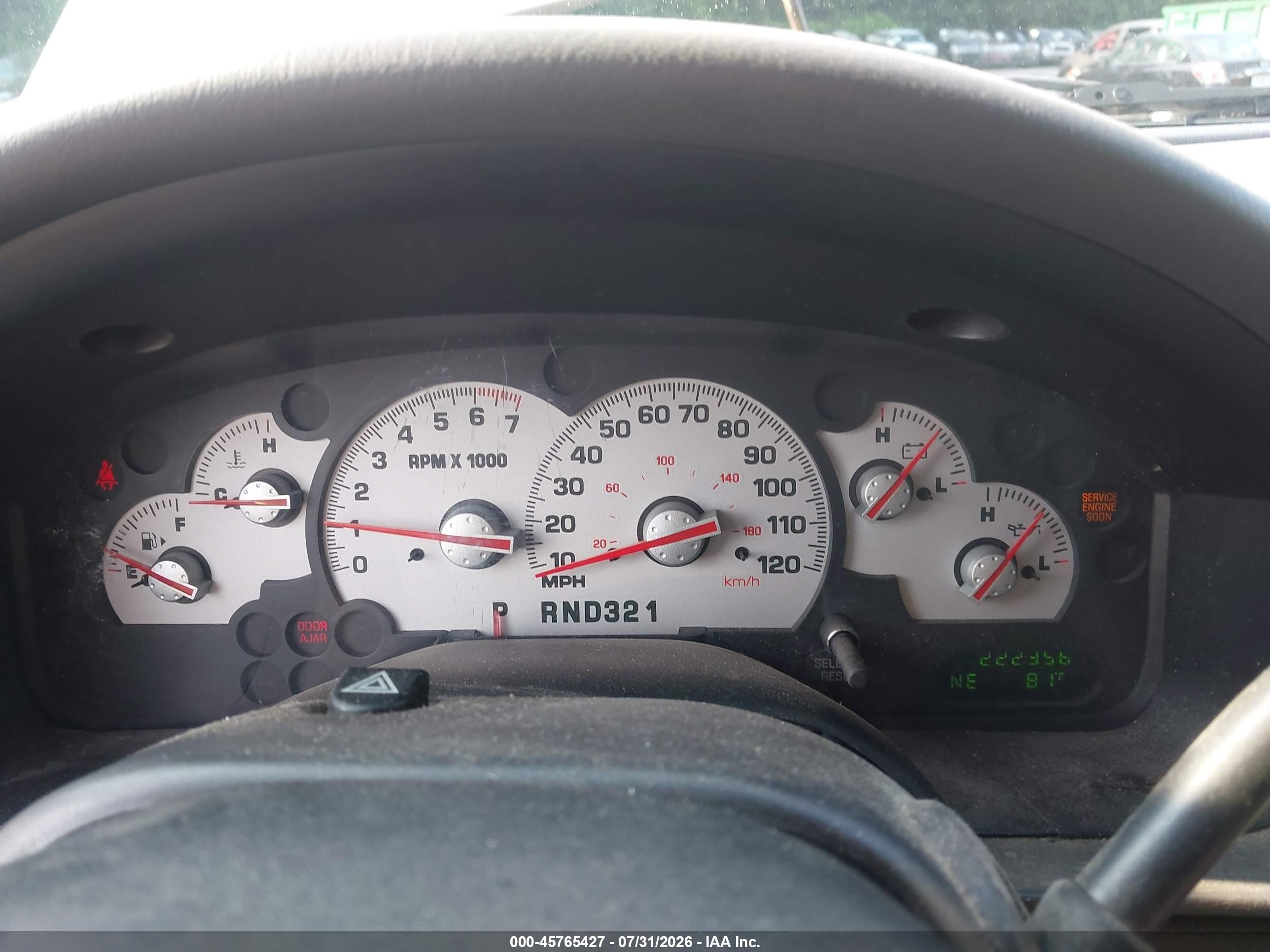 2002 Mercury Mountaineer   White vin: 4M2ZU86E42ZJ29185