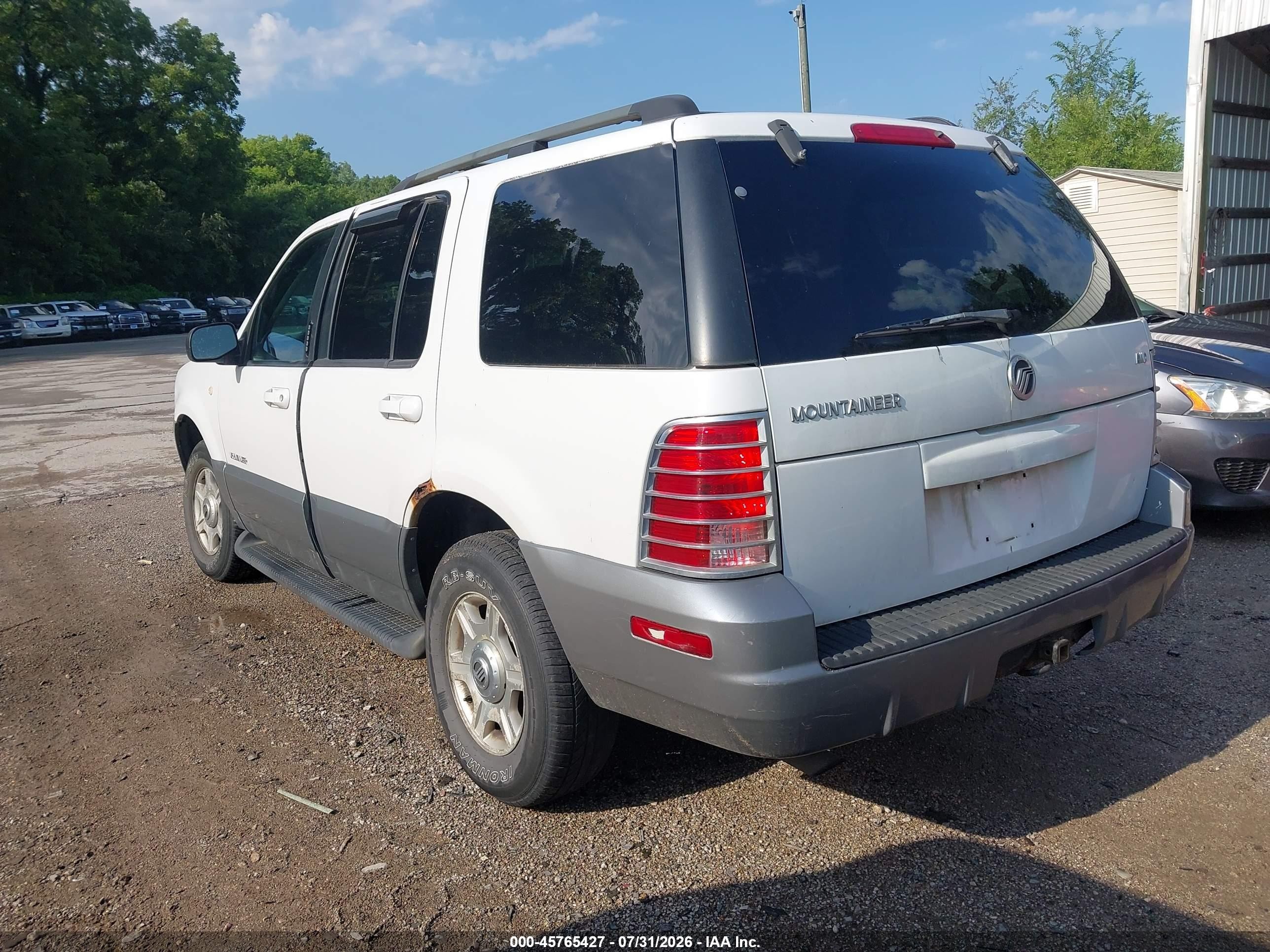2002 Mercury Mountaineer   White vin: 4M2ZU86E42ZJ29185