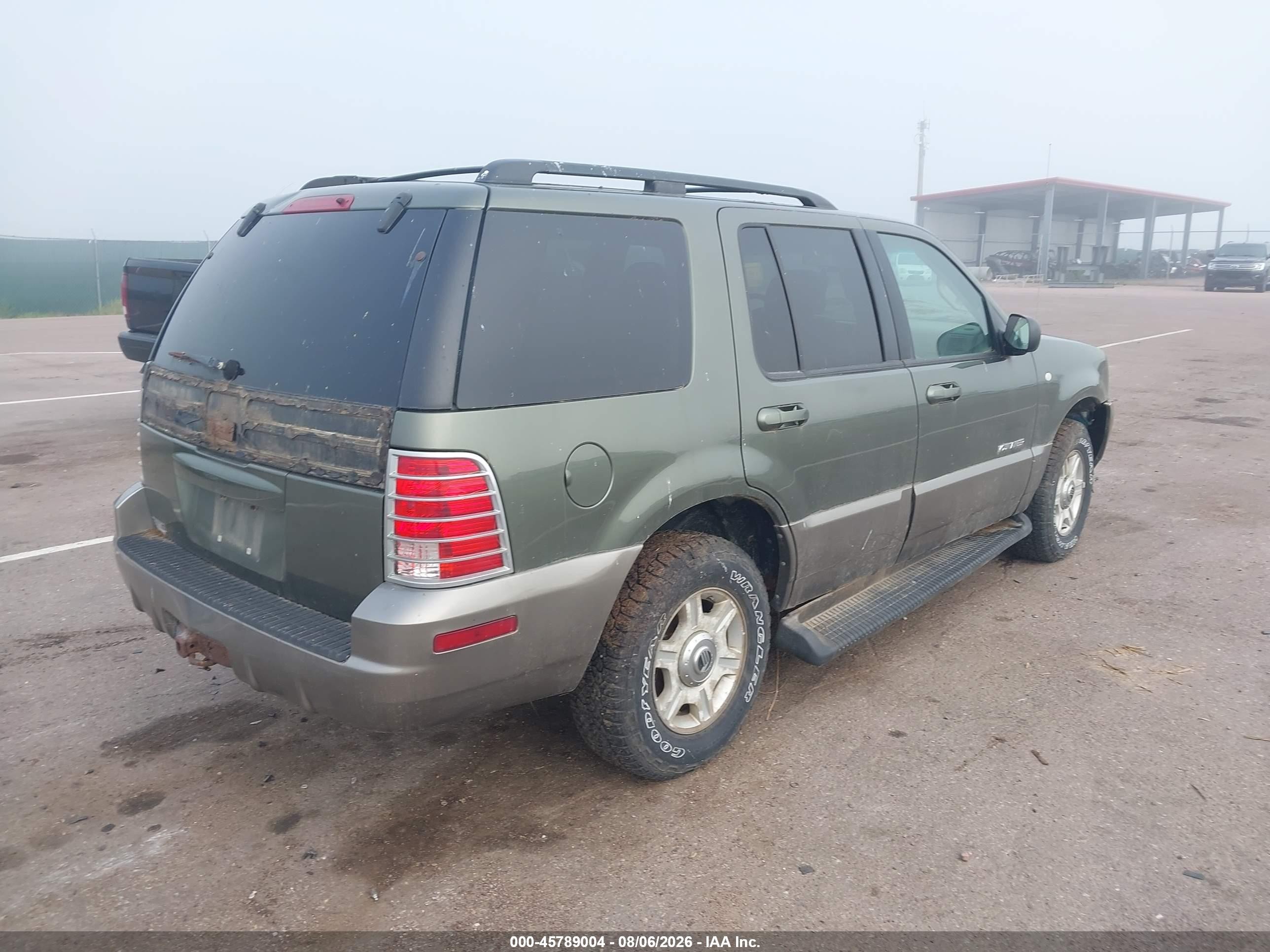 2002 Mercury Mountaineer   Green vin: 4M2ZU86E82ZJ23339