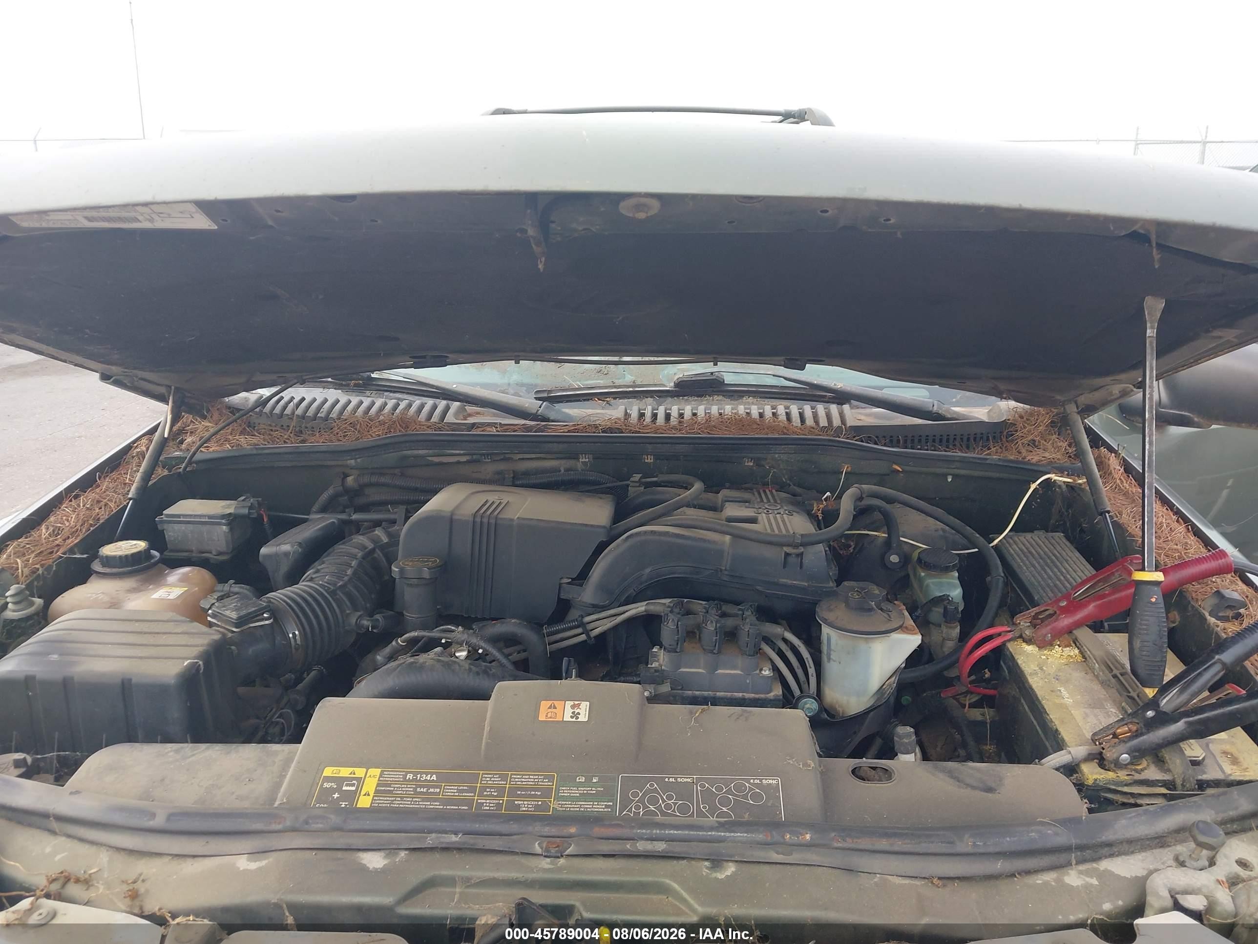 2002 Mercury Mountaineer   Green vin: 4M2ZU86E82ZJ23339