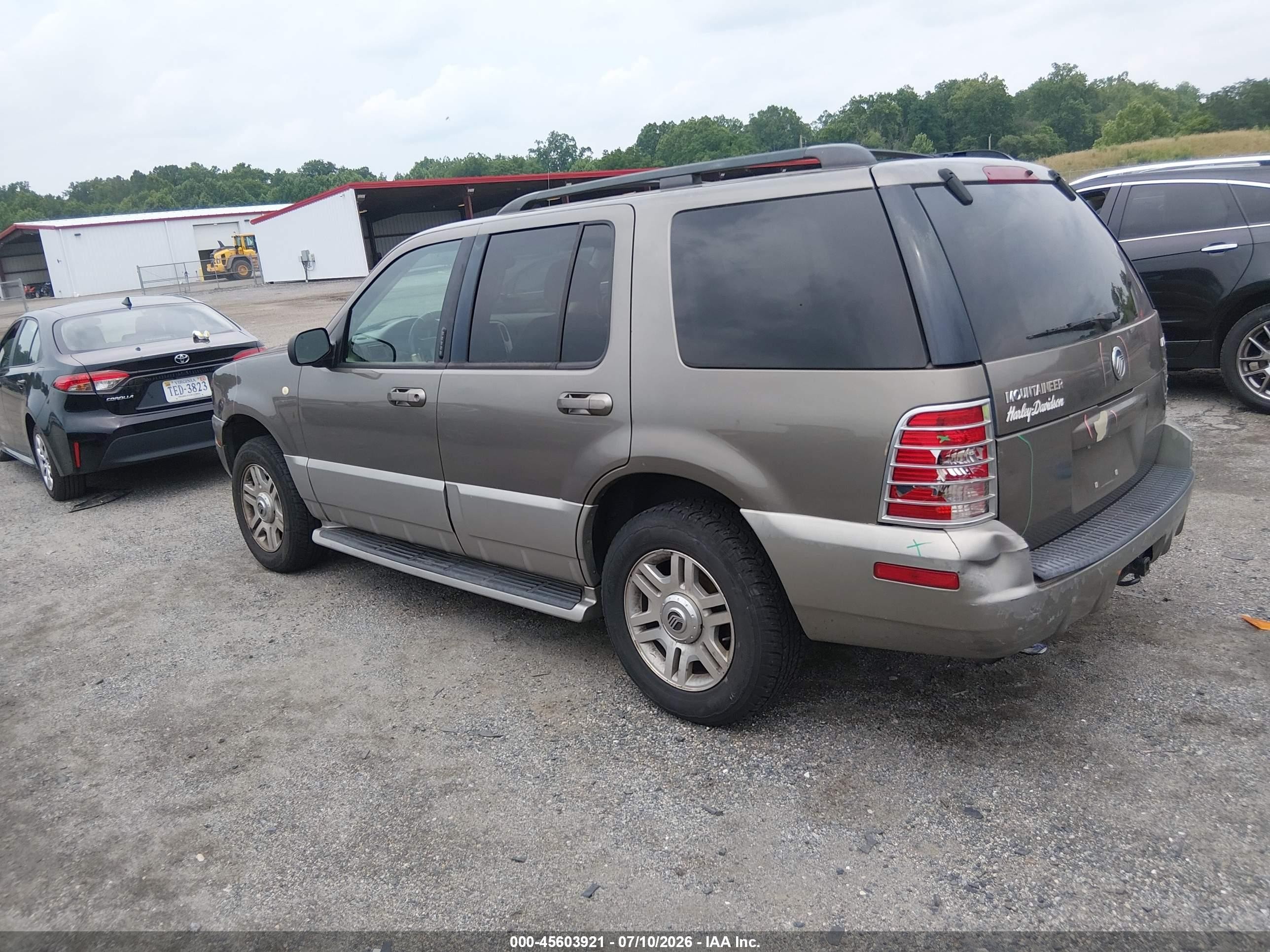 2003 Mercury Mountaineer Green vin: 4M2ZU86K13ZJ37932