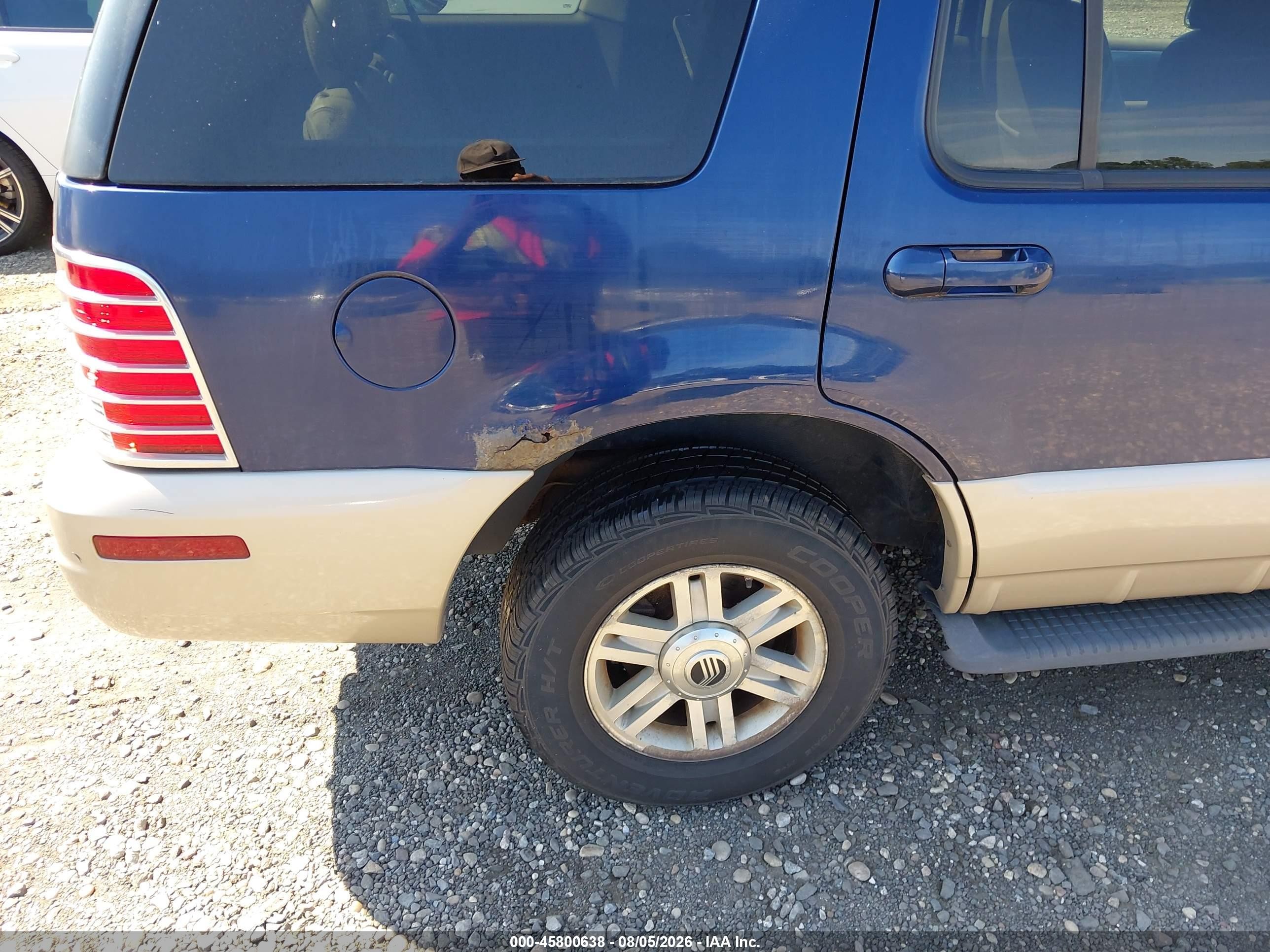 2004 Mercury Mountaineer   Blue vin: 4M2ZU86K14UJ12348
