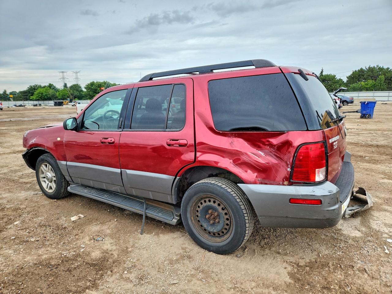 2005 Mercury Mountaineer Red vin: 4M2ZU86K85ZJ20984