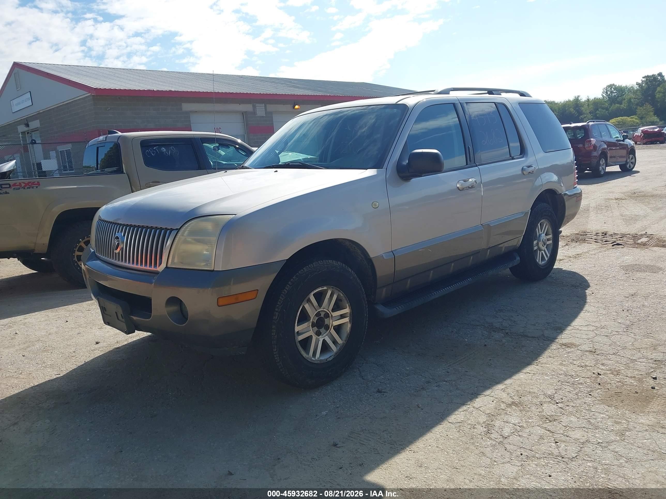 2003 Mercury Mountaineer   Silver vin: 4M2ZU86K93UJ20356