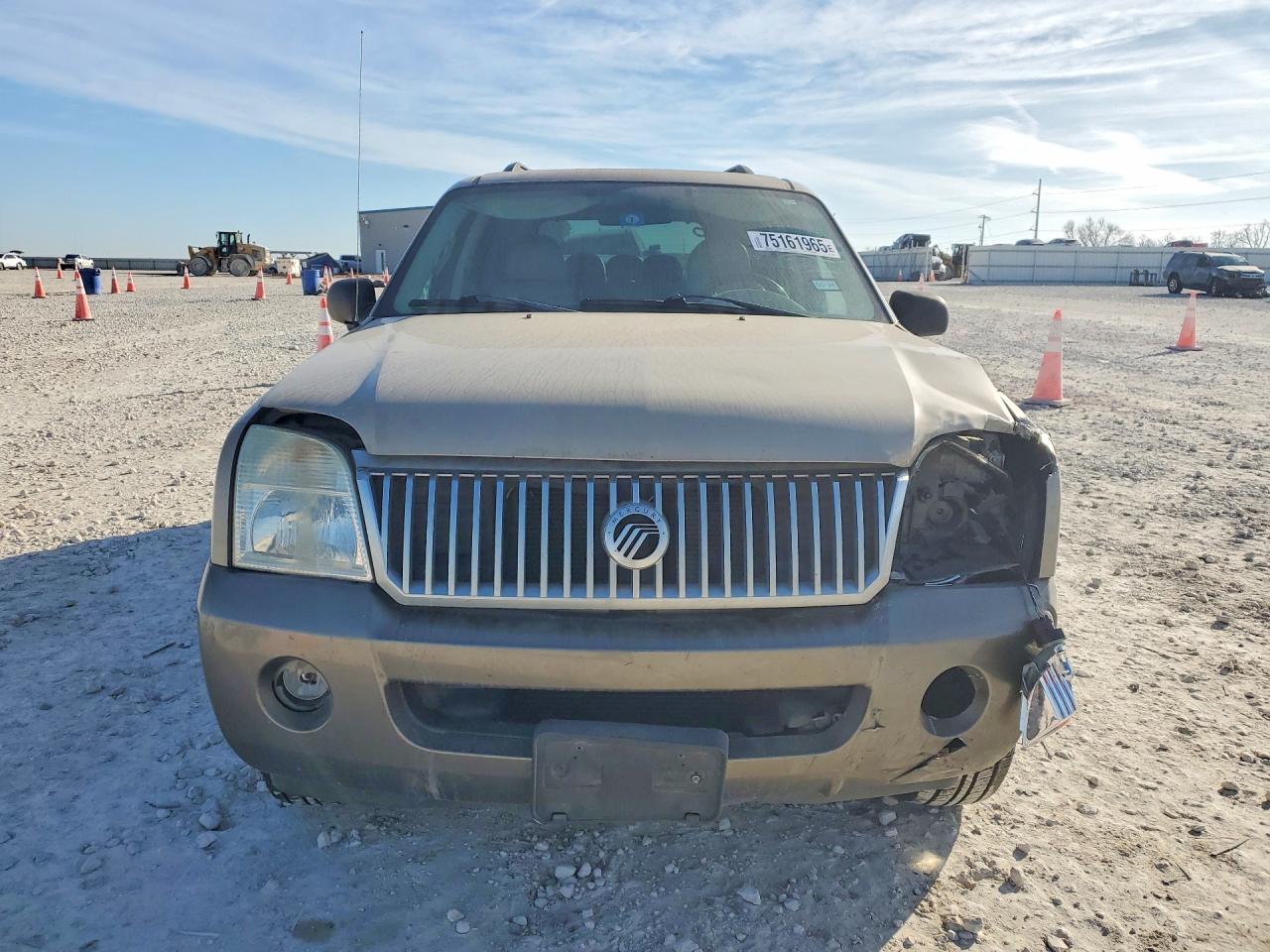 2004 Mercury Mountaineer Tan vin: 4M2ZU86K94UJ18463