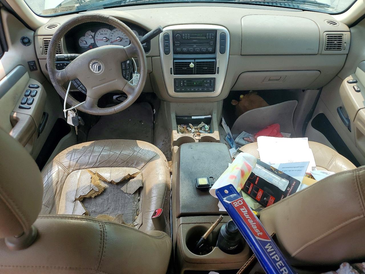 2005 Mercury Mountaineer Gold vin: 4M2ZU86K95ZJ09458