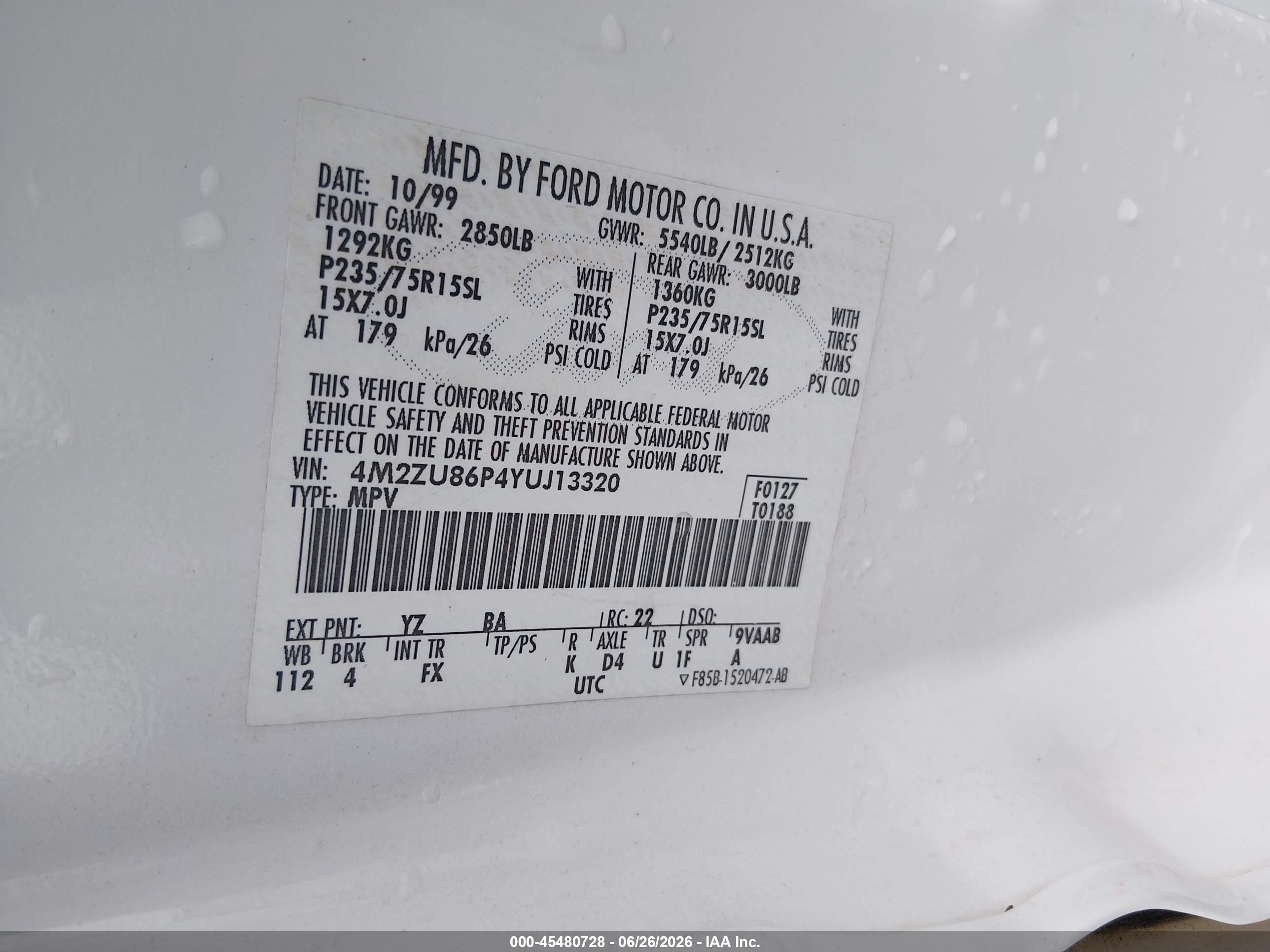 2000 Mercury Mountaineer   White vin: 4M2ZU86P4YUJ13320
