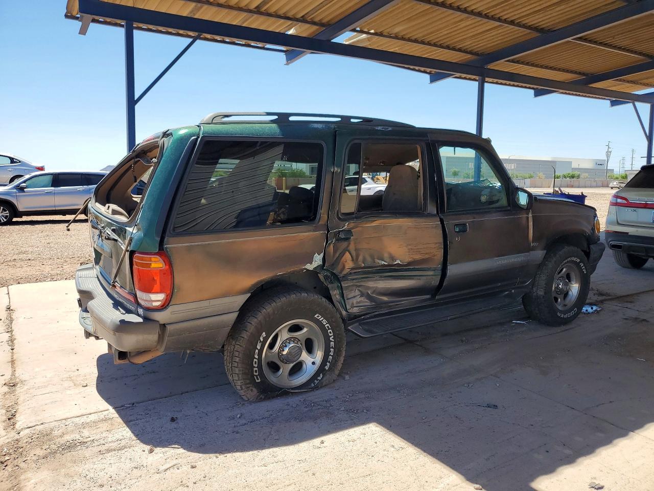 2001 Mercury Mountaineer Green vin: 4M2ZU86P51UJ14403