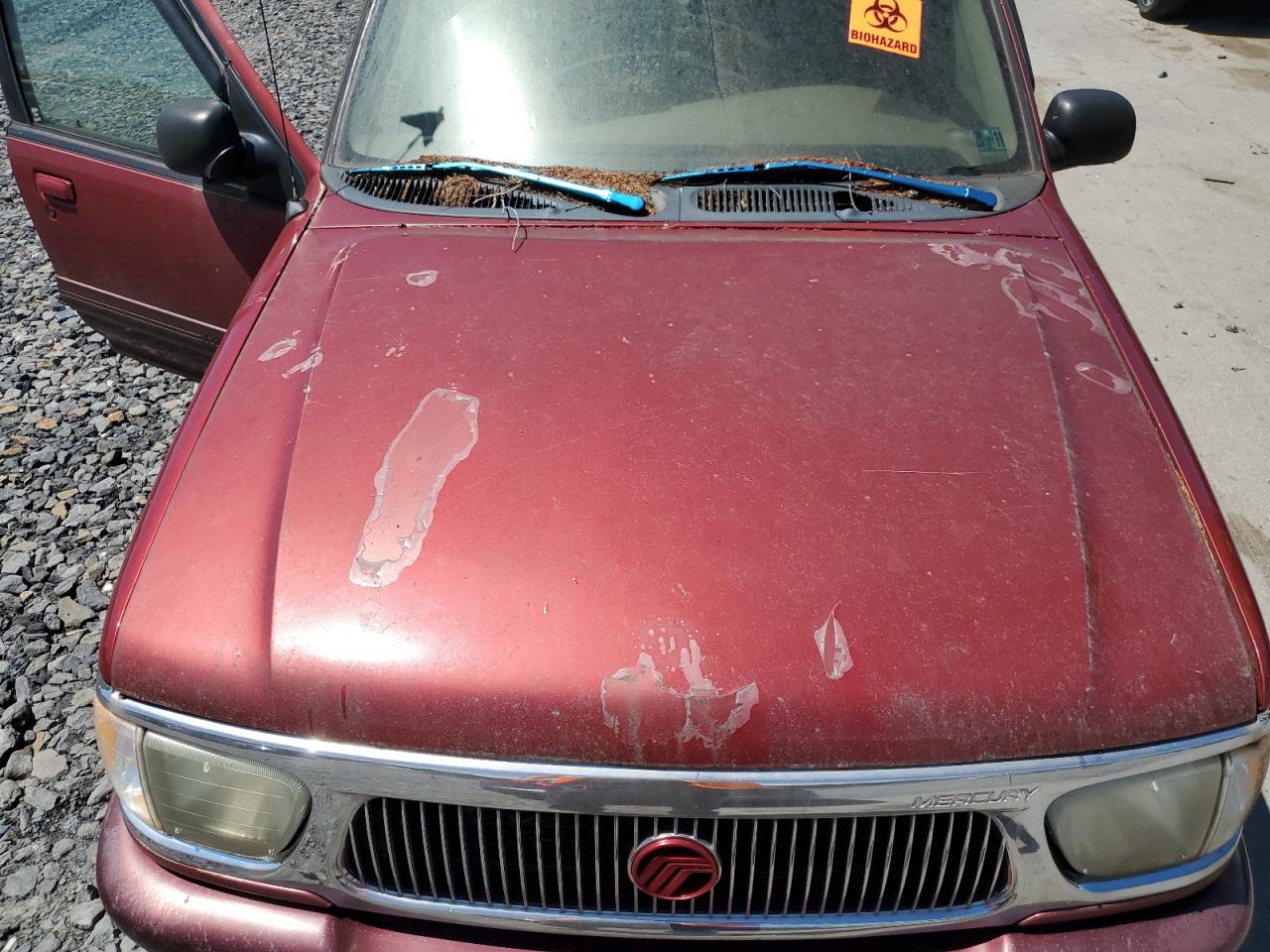 2001 Mercury Mountaineer Maroon vin: 4M2ZU86P81UJ06330