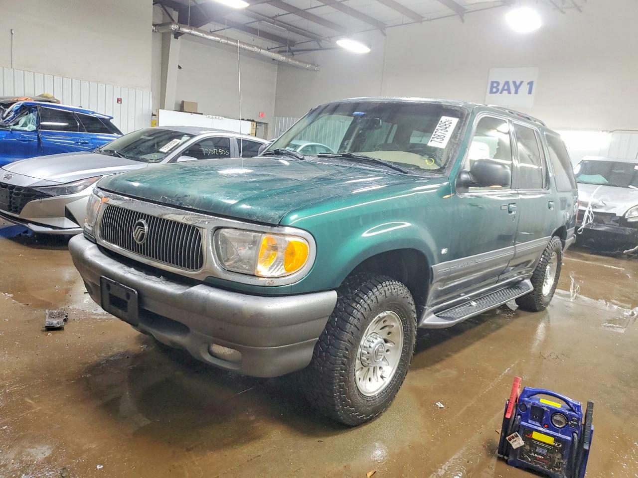 4M2ZU86P9YUJ46331