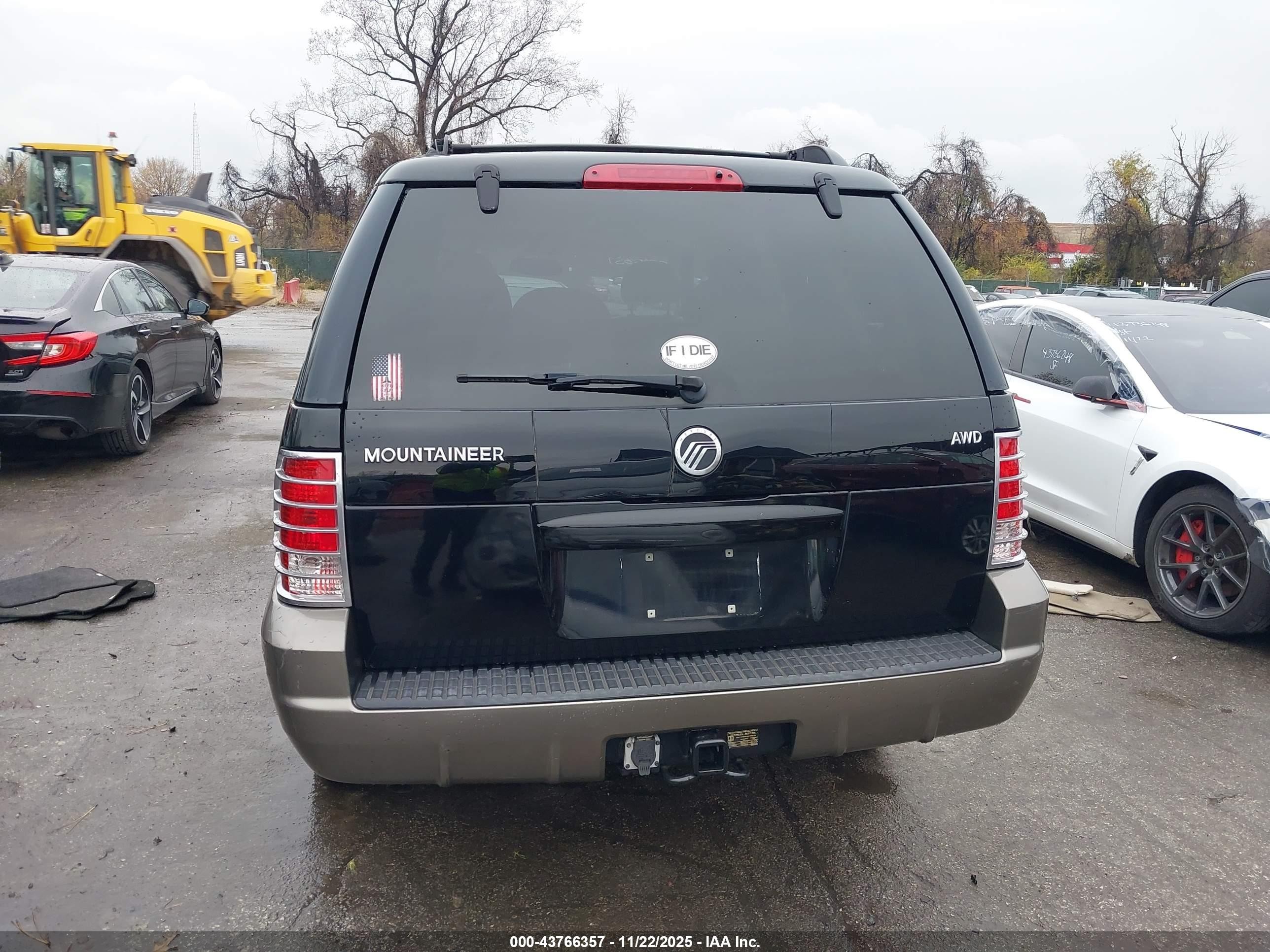 2004 Mercury Mountaineer   Black vin: 4M2ZU86W24UJ17710