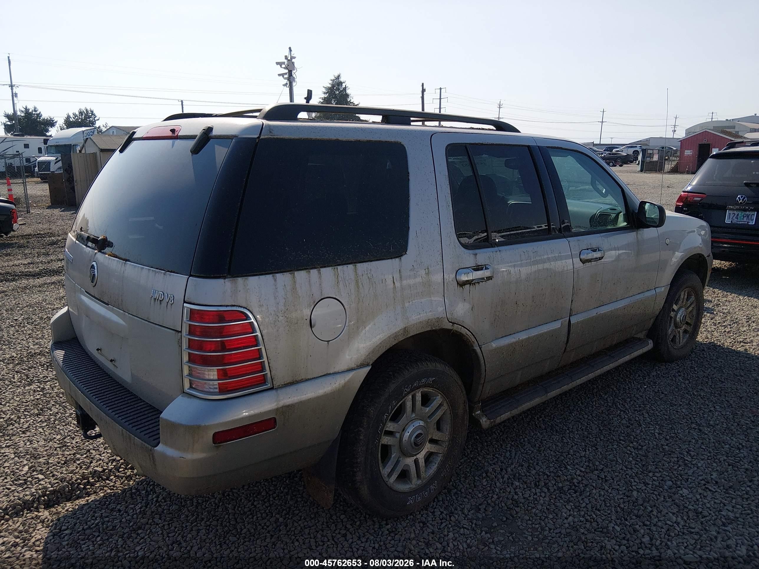 2003 Mercury Mountaineer   Silver vin: 4M2ZU86W53ZJ31215