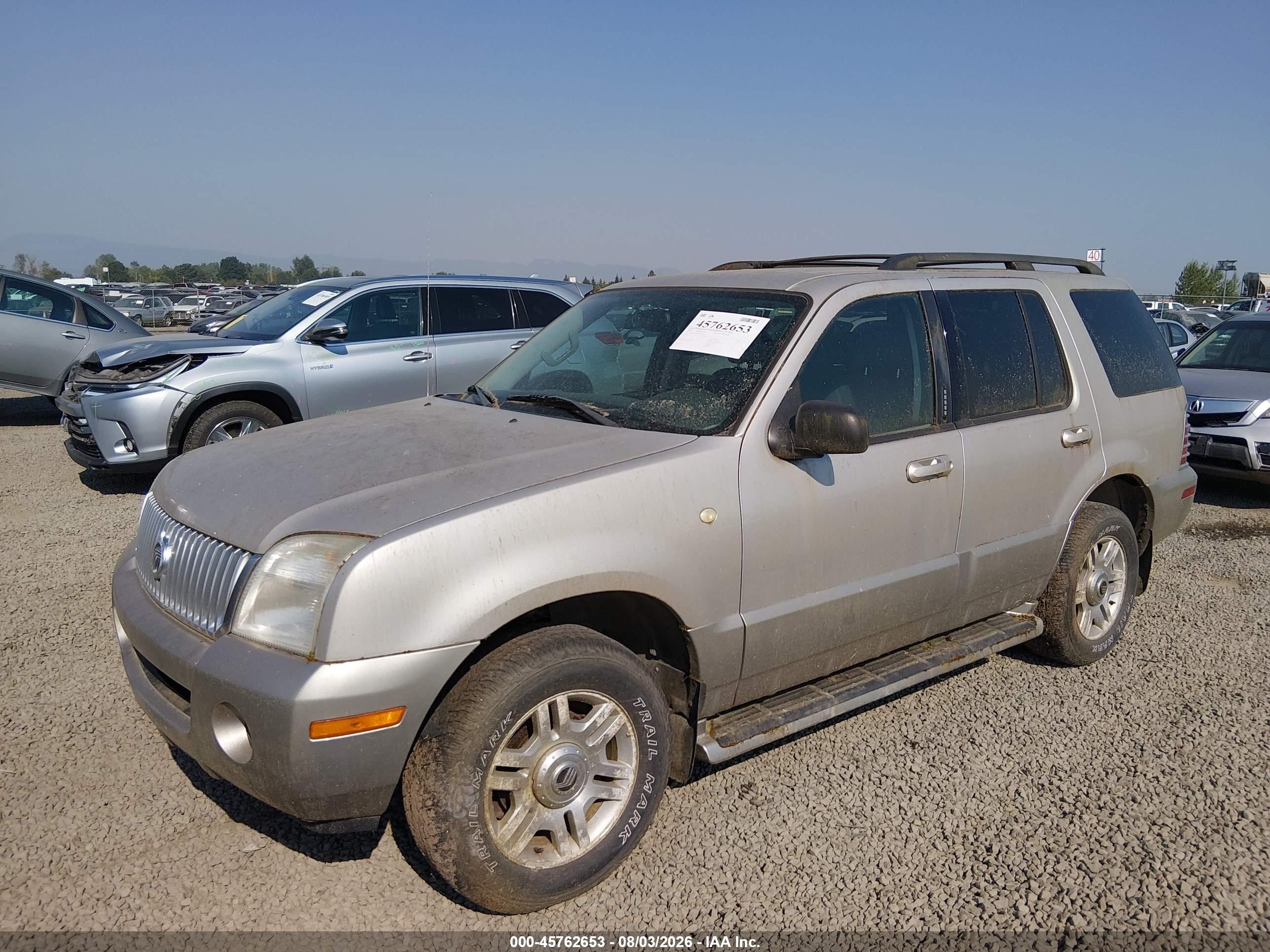 2003 Mercury Mountaineer   Silver vin: 4M2ZU86W53ZJ31215