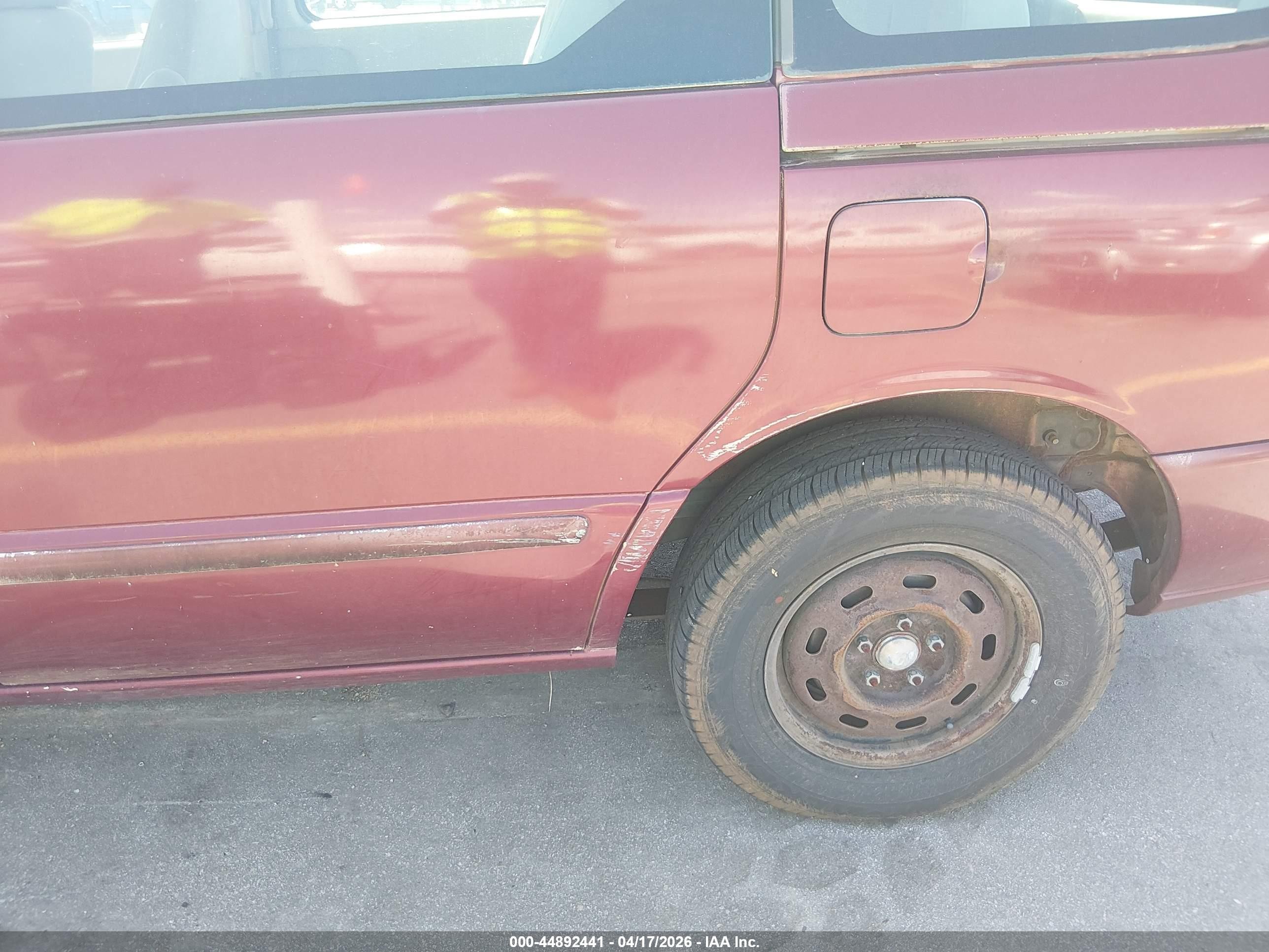 2002 Mercury Villager   Red vin: 4M2ZV11T02DJ14013