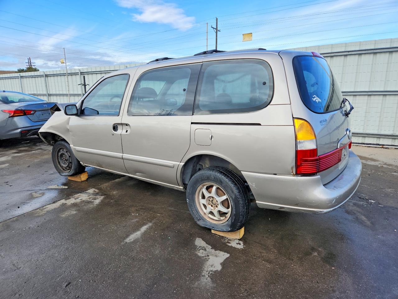 2001 Mercury Villager Tan vin: 4M2ZV11T71DJ15058