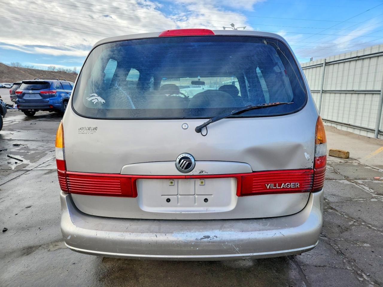 2001 Mercury Villager Tan vin: 4M2ZV11T71DJ15058