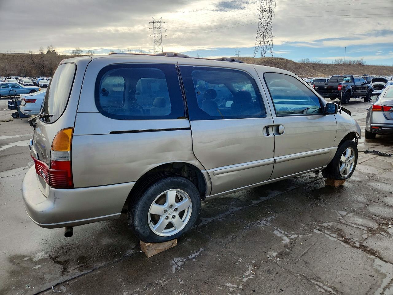 2001 Mercury Villager Tan vin: 4M2ZV11T71DJ15058