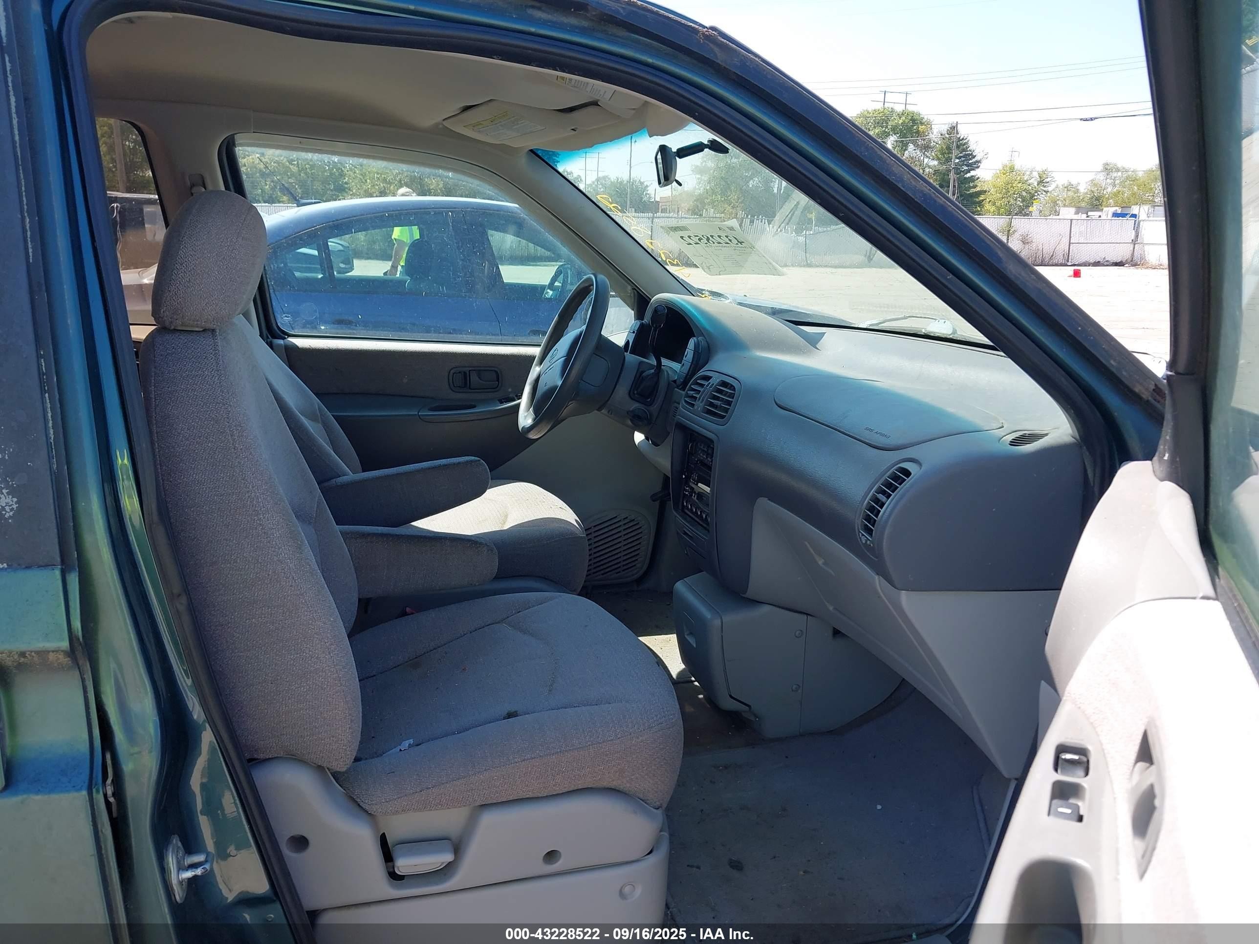 1997 Nissan Quest Gxe/xe Green vin: 4N2DN1110VD844956