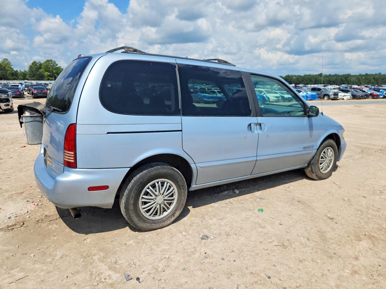 1998 Nissan Quest Xe Blue vin: 4N2DN1111WD801258