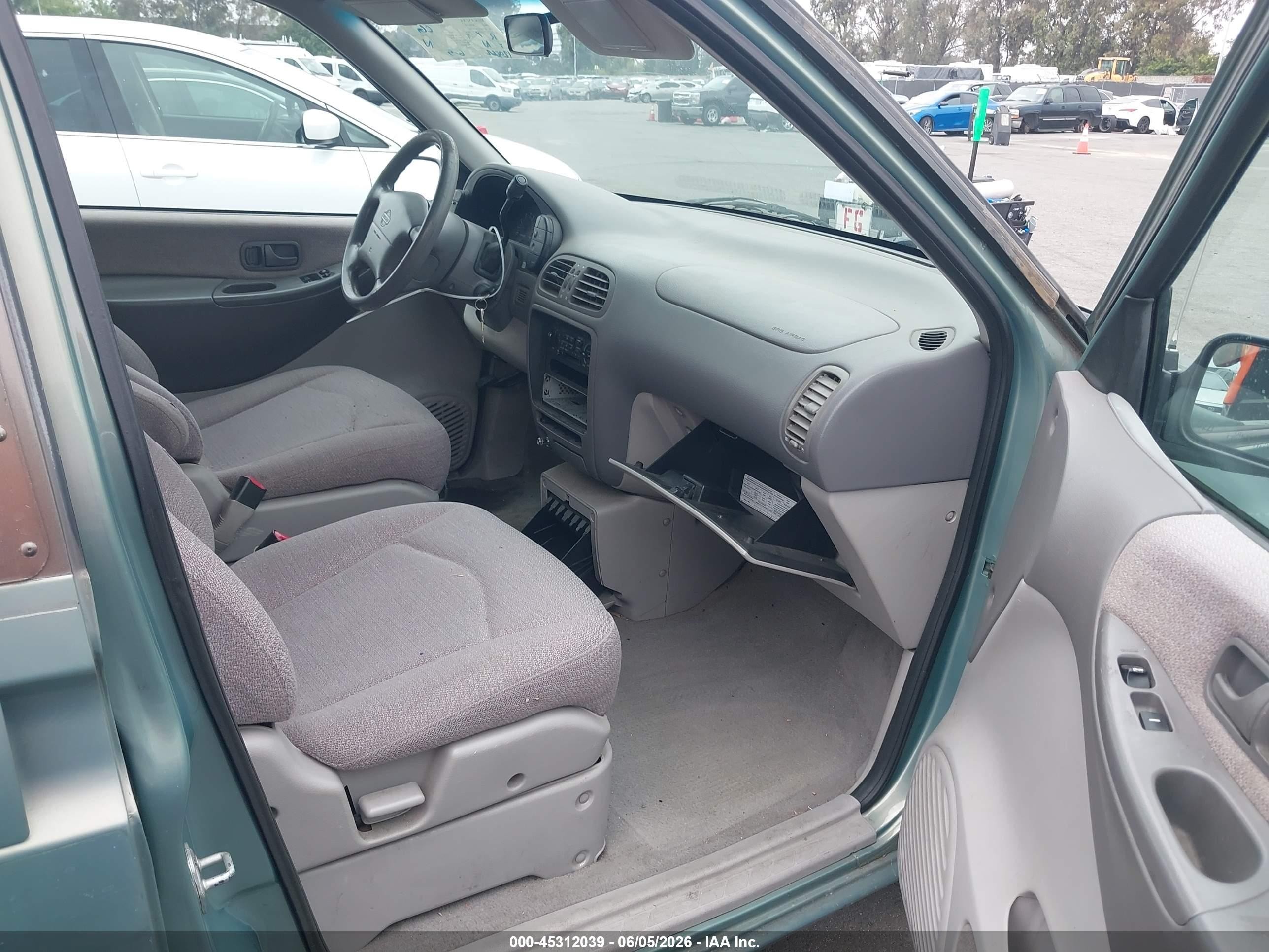 1997 Nissan Quest Gxe/xe Зеленый vin: 4N2DN1119VD833423