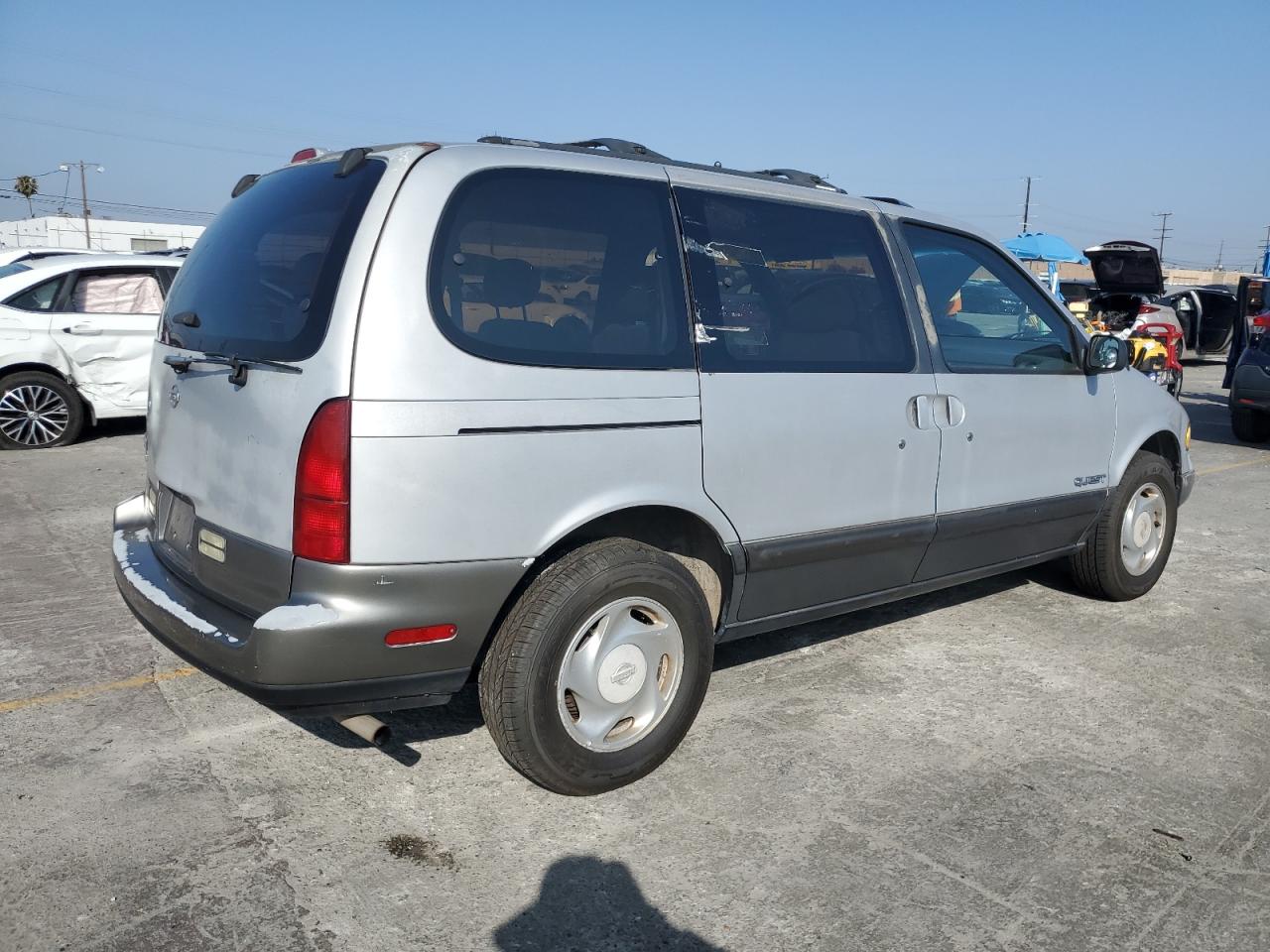1994 Nissan Quest Xe   Silver vin: 4N2DN11W2RD815542