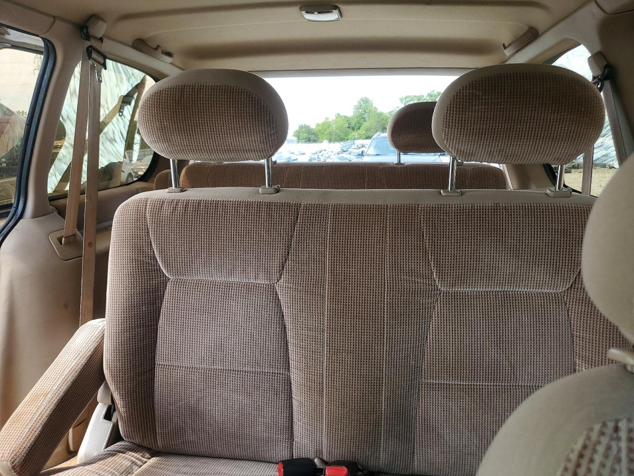 1994 Nissan Quest Xe Gold vin: 4N2DN11W2RD832695