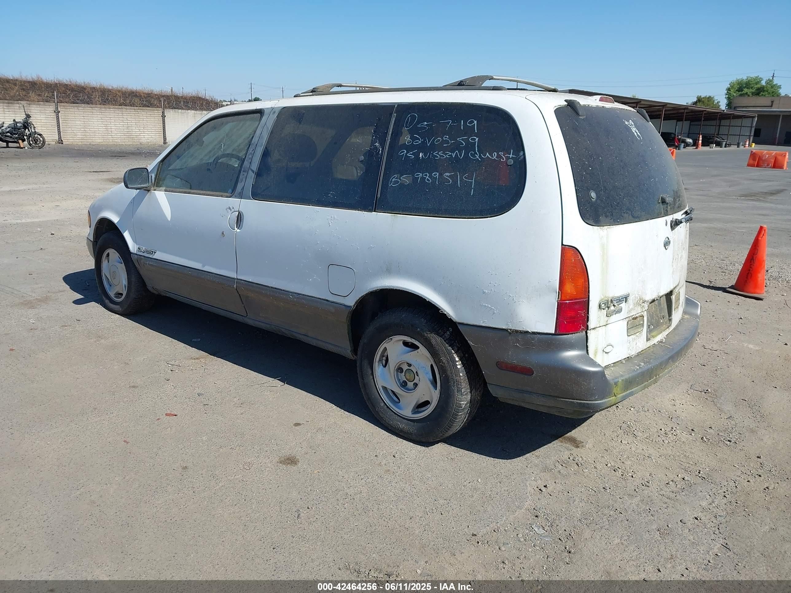 1995 Nissan Quest Xe/gxe White vin: 4N2DN11W3SD825857