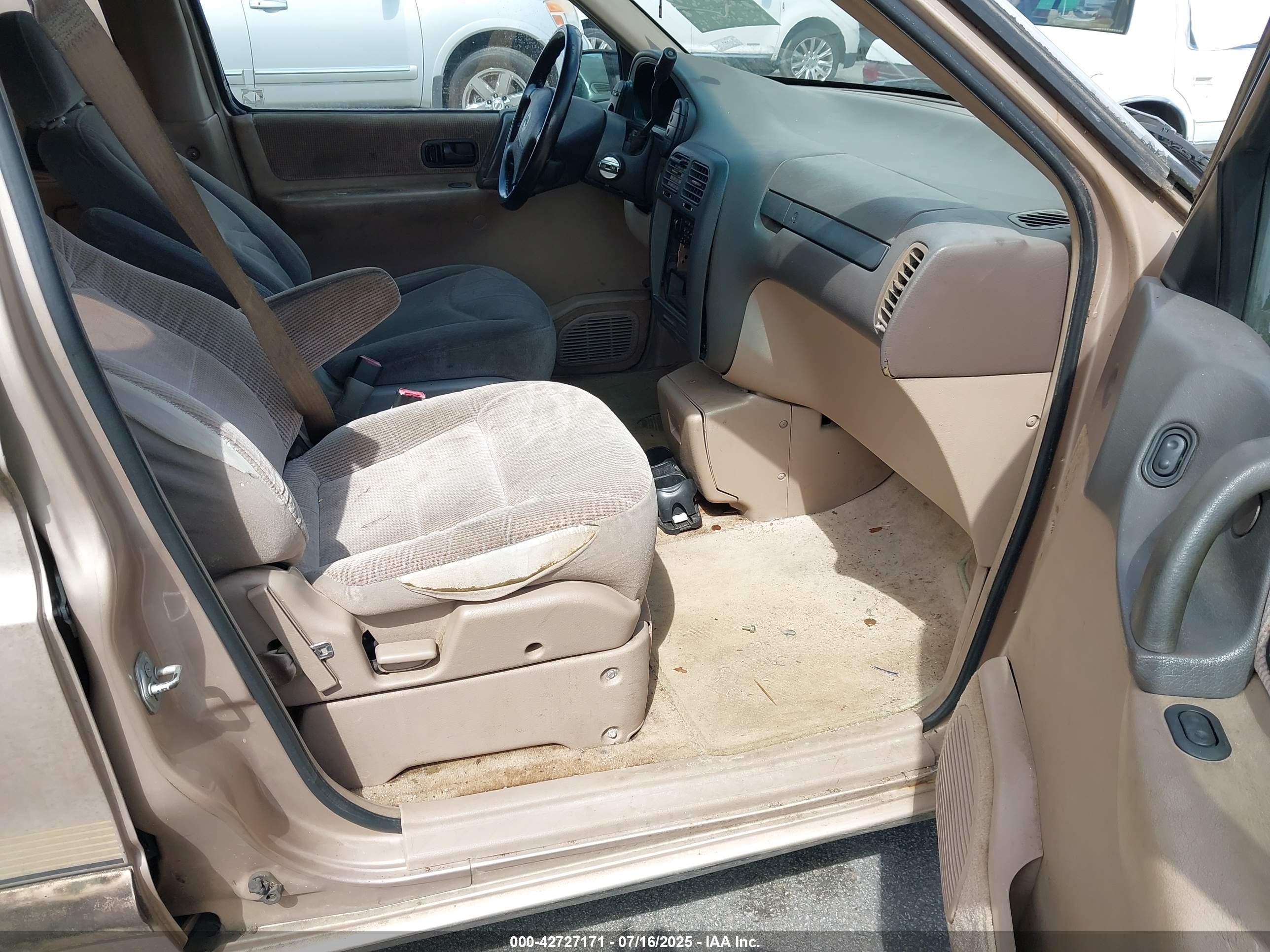 1994 Nissan Quest Xe/gxe Tan vin: 4N2DN11W9RD826084