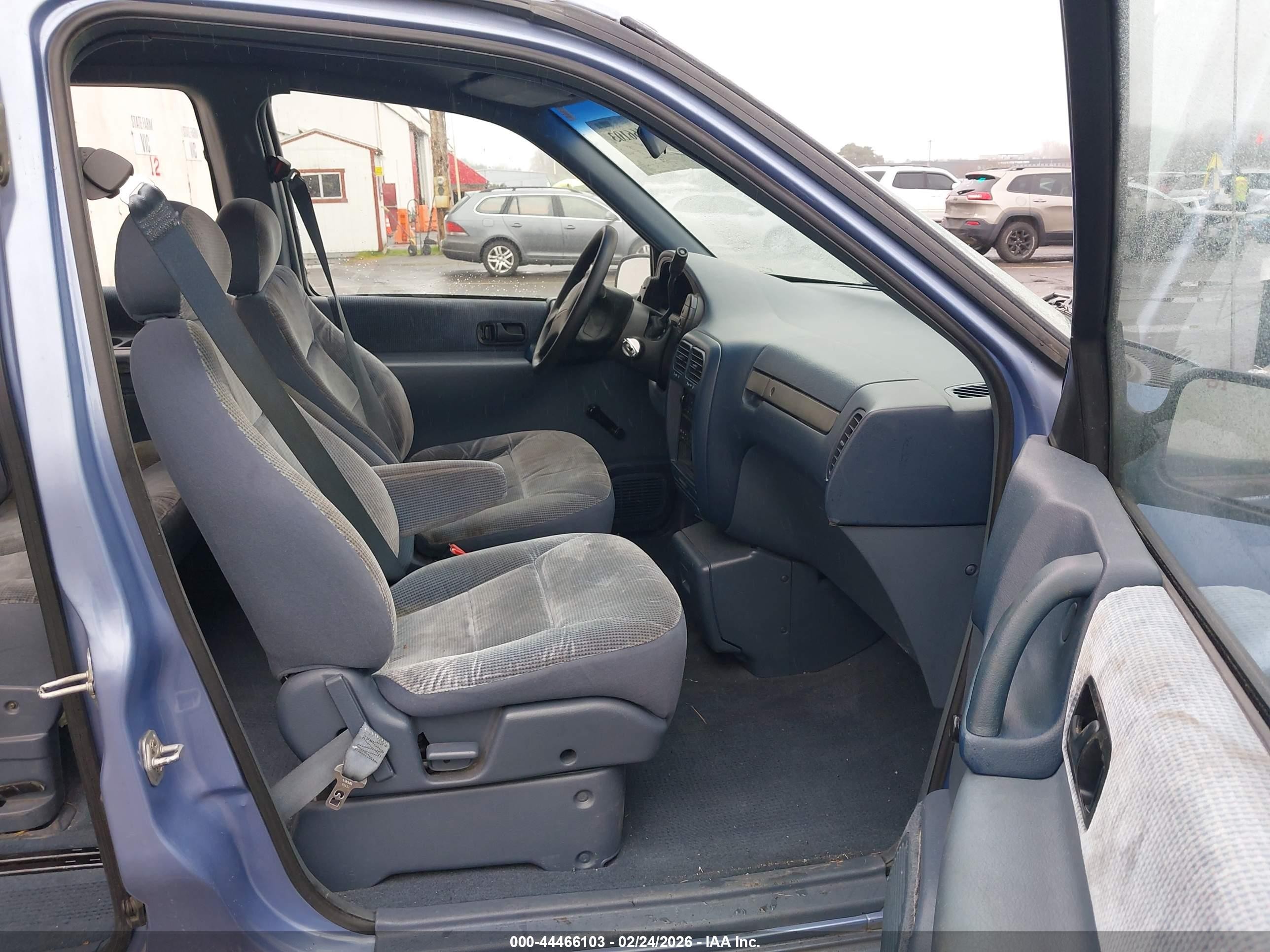 1995 Nissan Quest Xe/gxe Light Blue vin: 4N2DN11W9SD830190