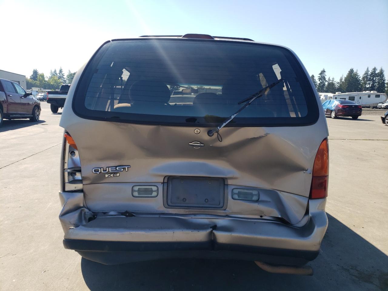 1995 Nissan Quest Xe Tan vin: 4N2DN11WXSD810322