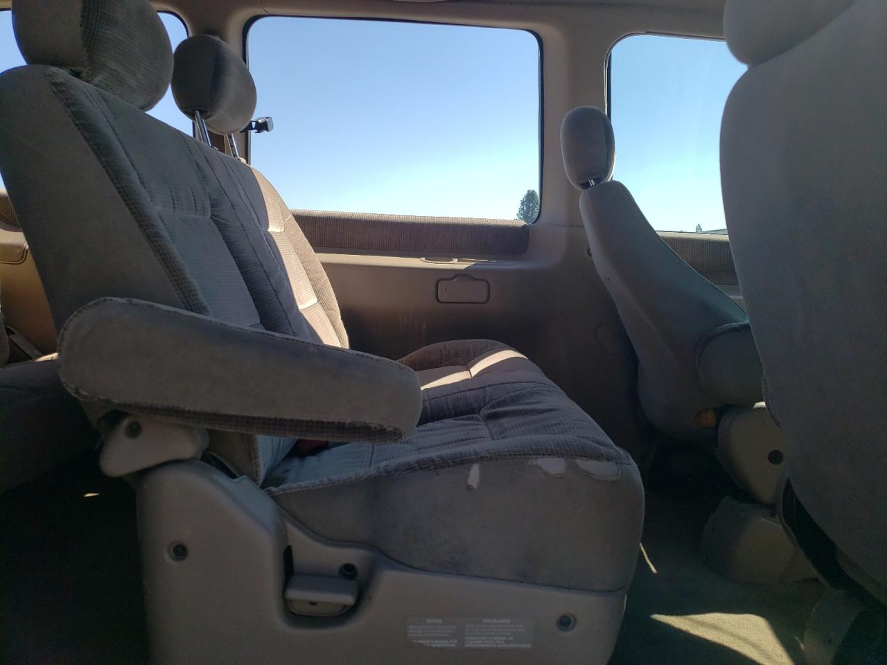 1995 Nissan Quest Xe Tan vin: 4N2DN11WXSD810322