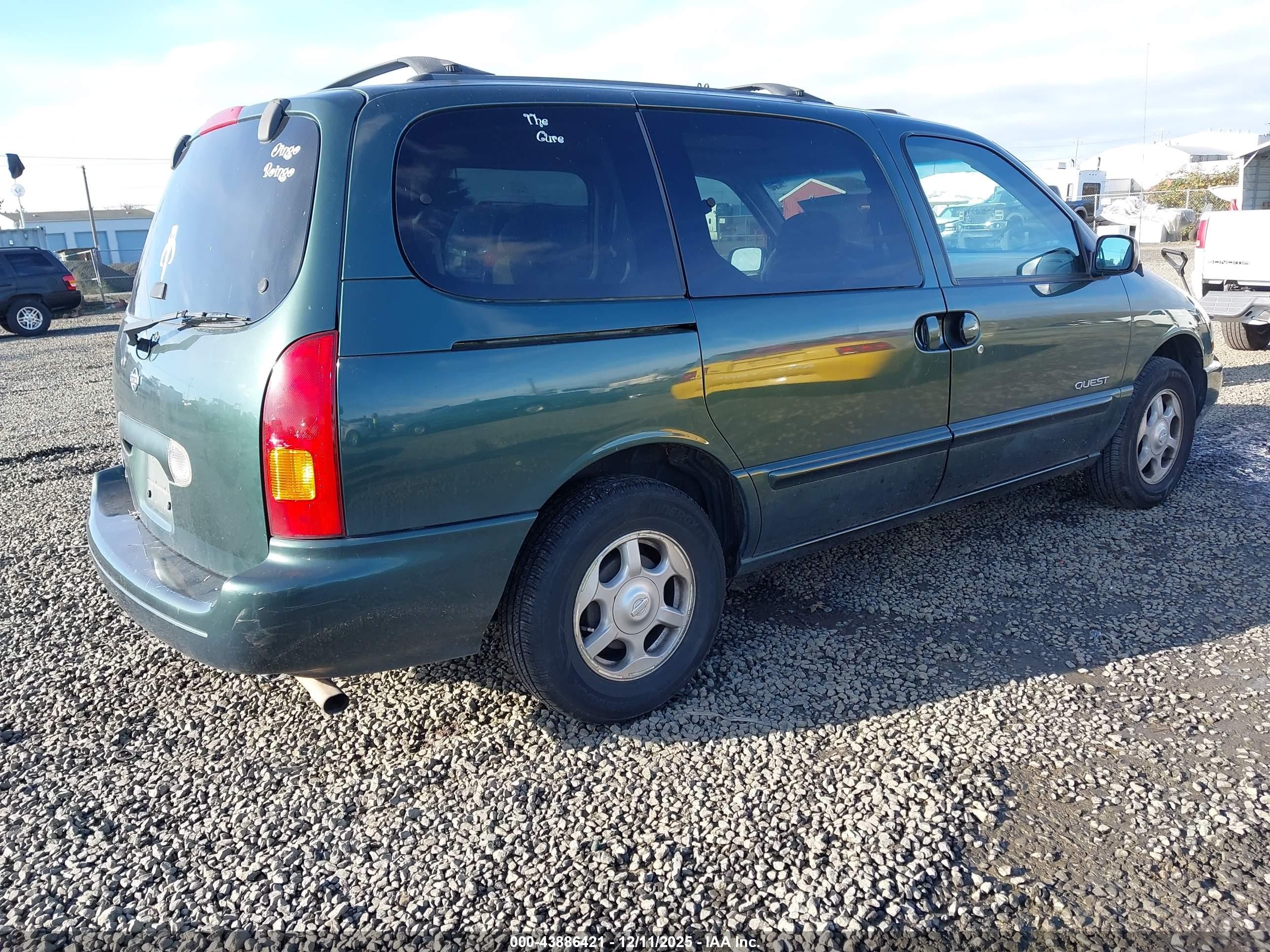 1999 Nissan Quest Se/gle/gxe Green vin: 4N2XN11T5XD820444