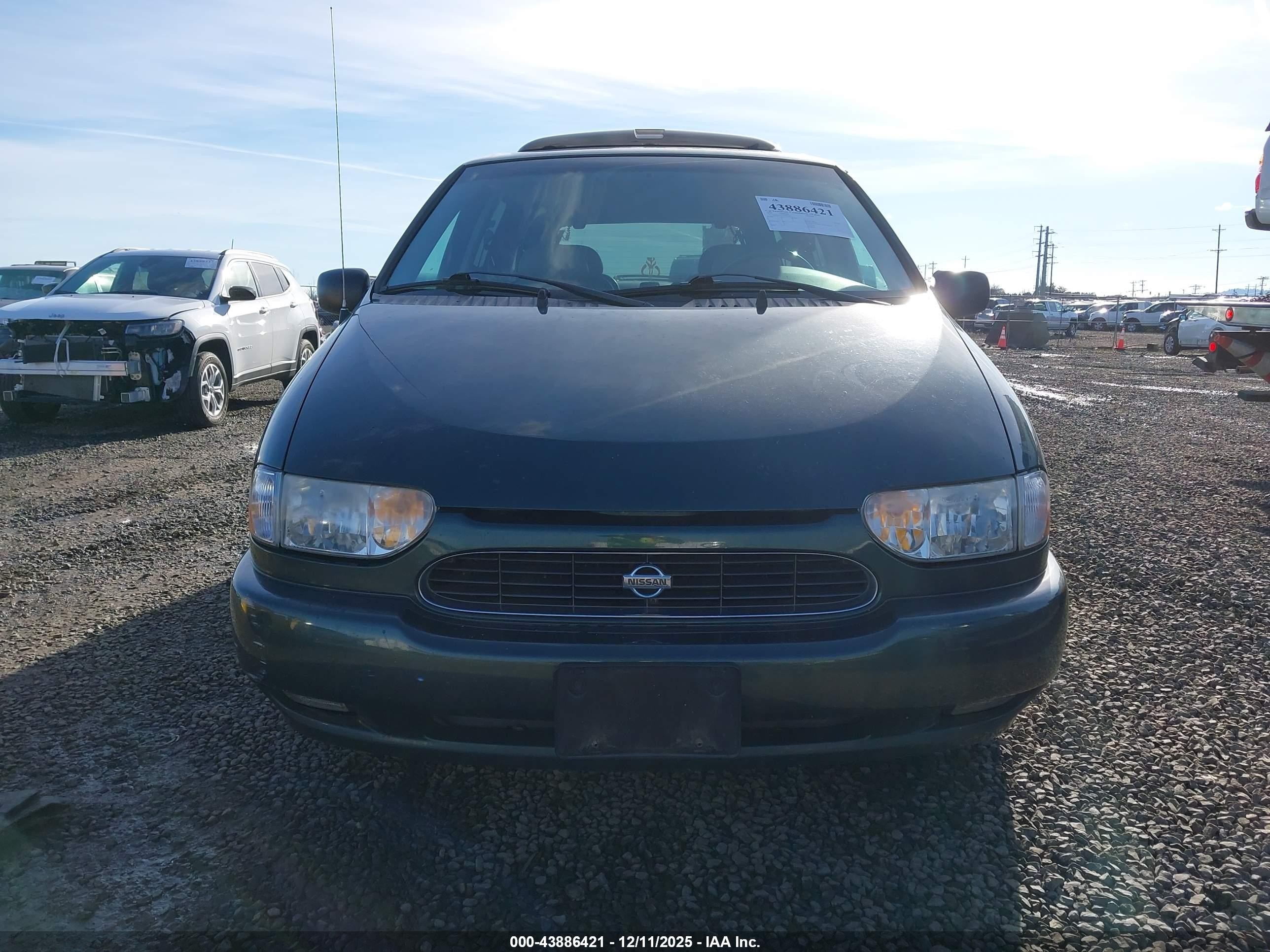 1999 Nissan Quest Se/gle/gxe Green vin: 4N2XN11T5XD820444