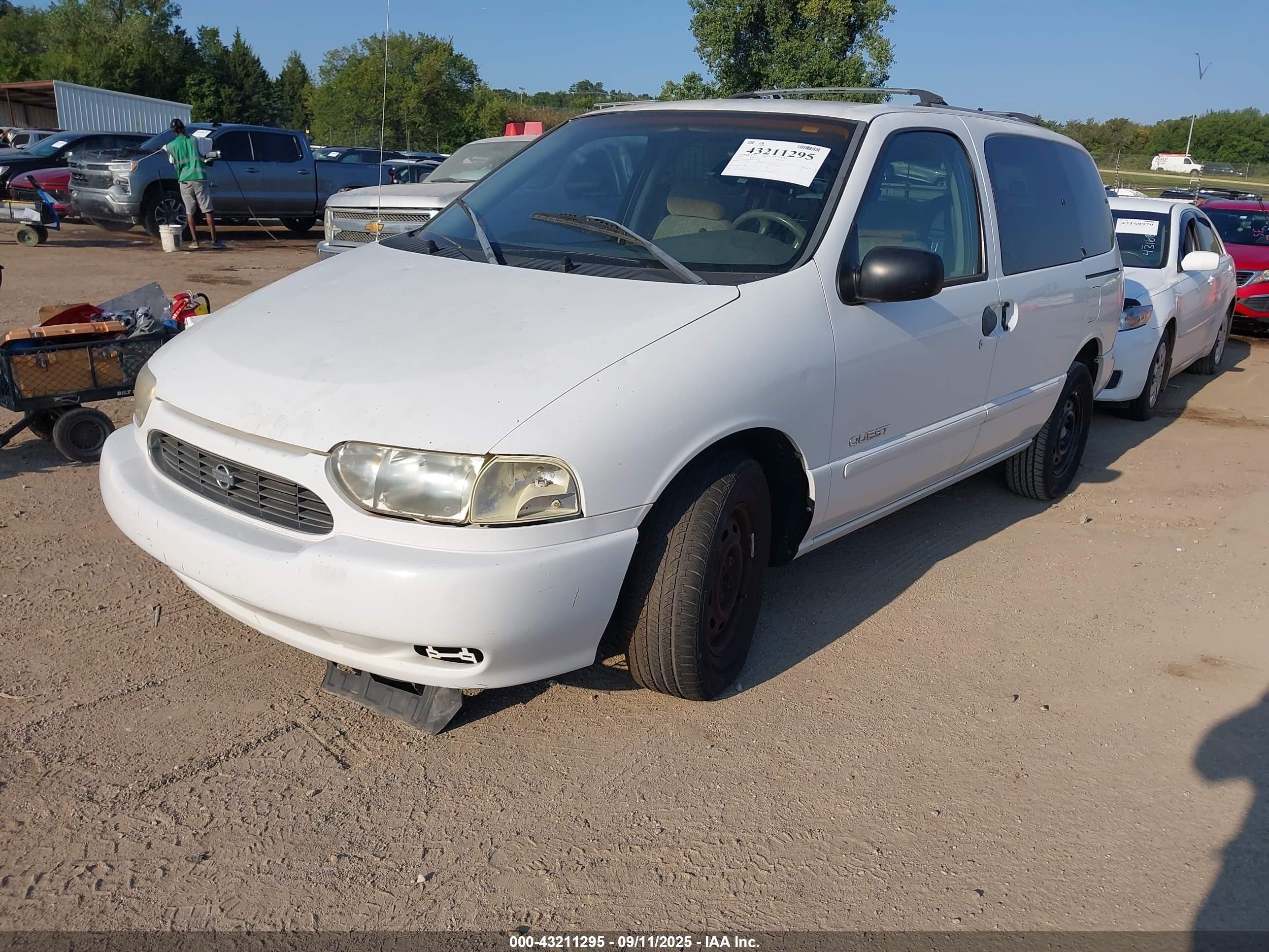 1999 Nissan Quest Gle/gxe/se White vin: 4N2XN11TXXD806958