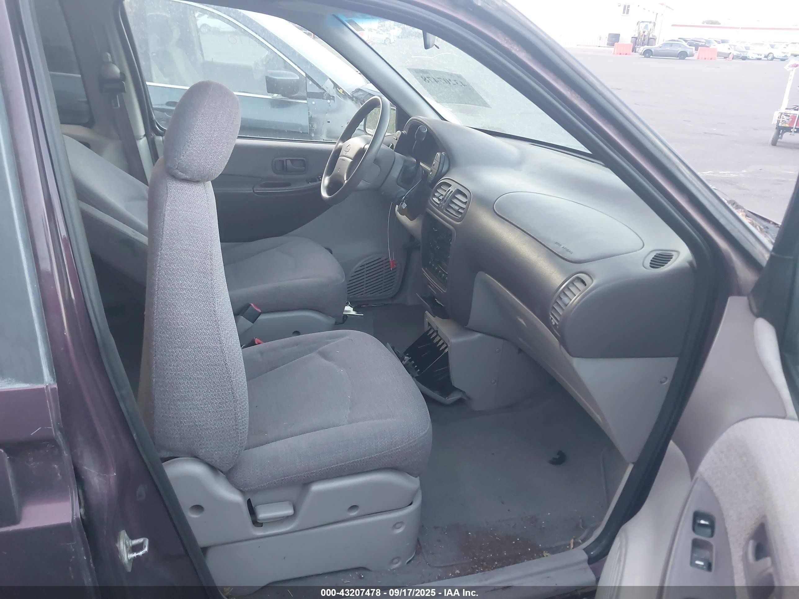 1998 Nissan Quest Gxe/xe Red vin: 4N2ZN1114WD815726