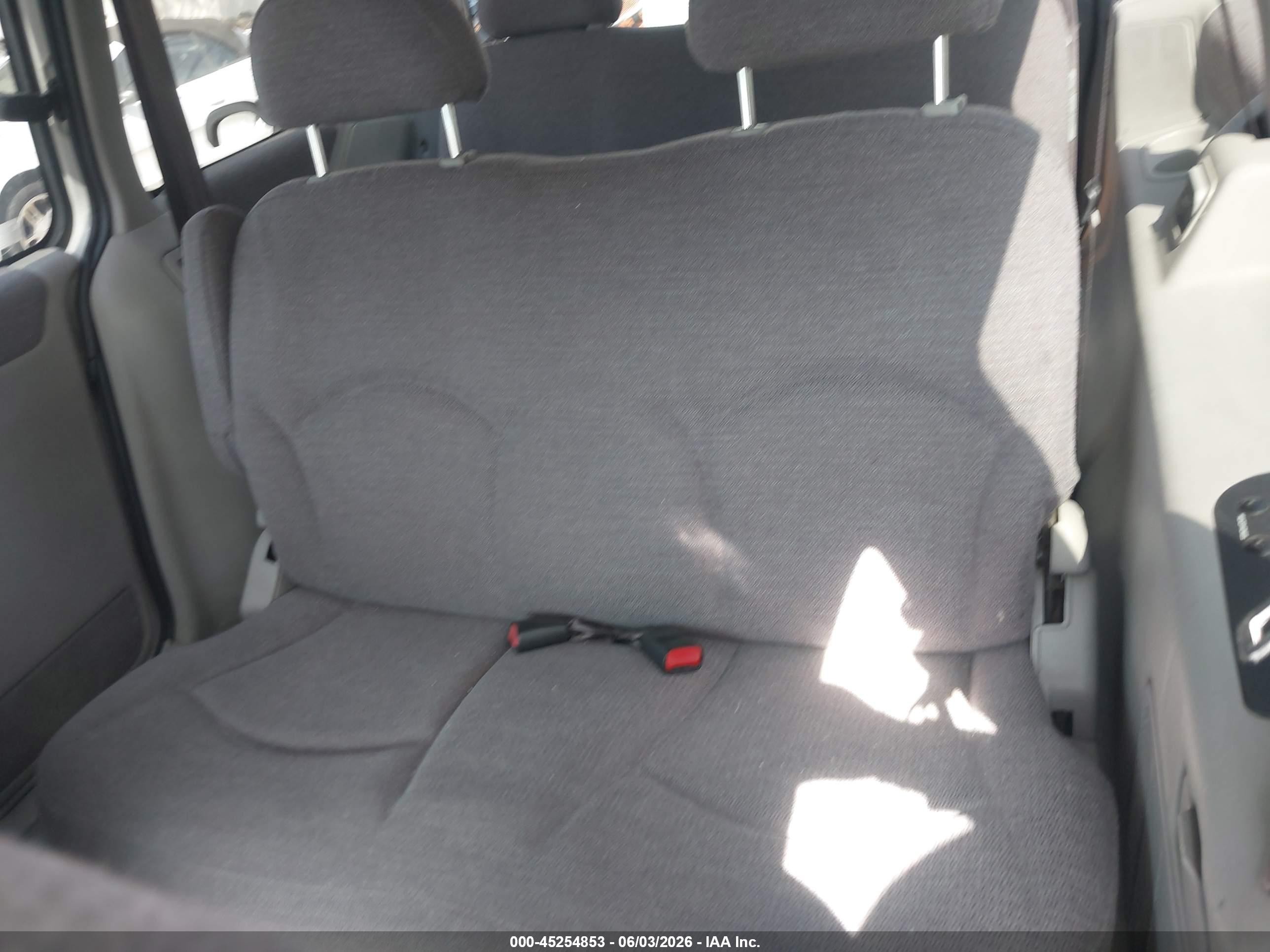 1998 Nissan Quest Gxe/xe White vin: 4N2ZN1116WD811757