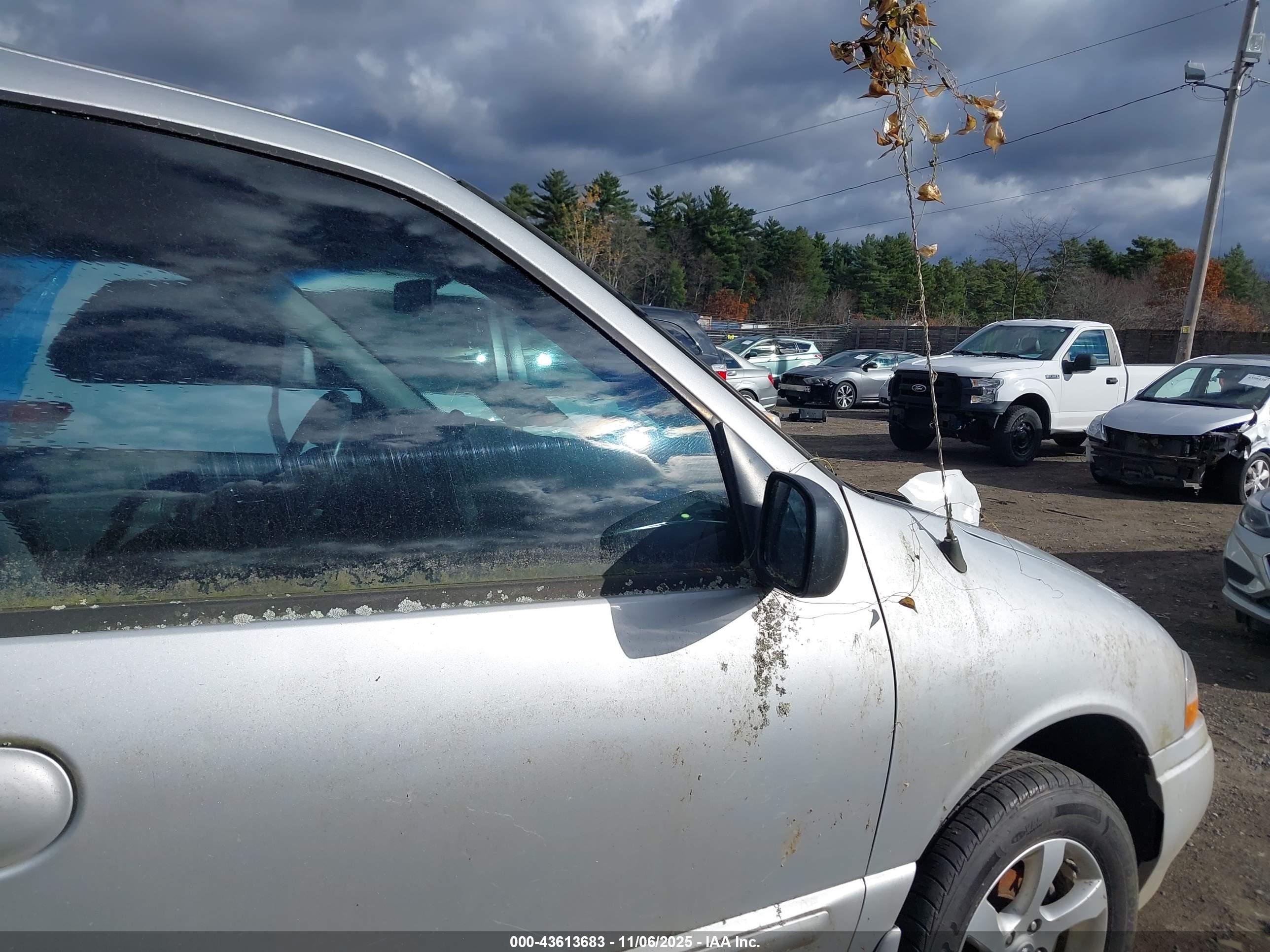 2002 Nissan Quest Gxe Gray vin: 4N2ZN15T12D820193