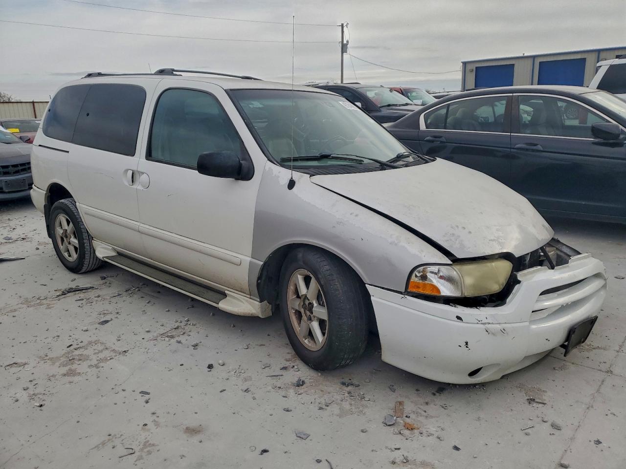 2002 Nissan Quest Gle White vin: 4N2ZN17T82D813044