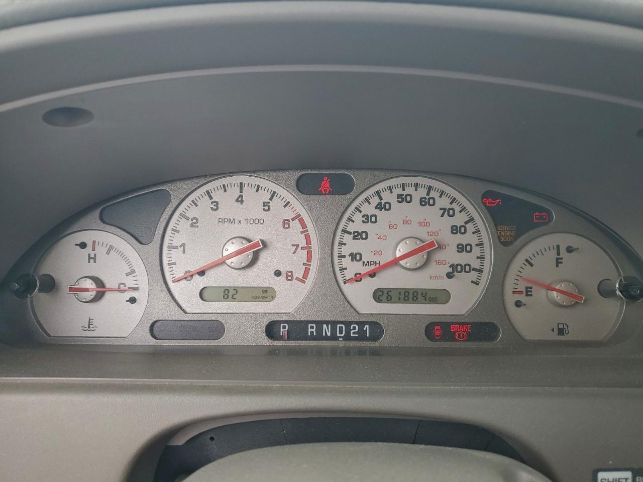 2002 Nissan Quest Gle White vin: 4N2ZN17T82D813044