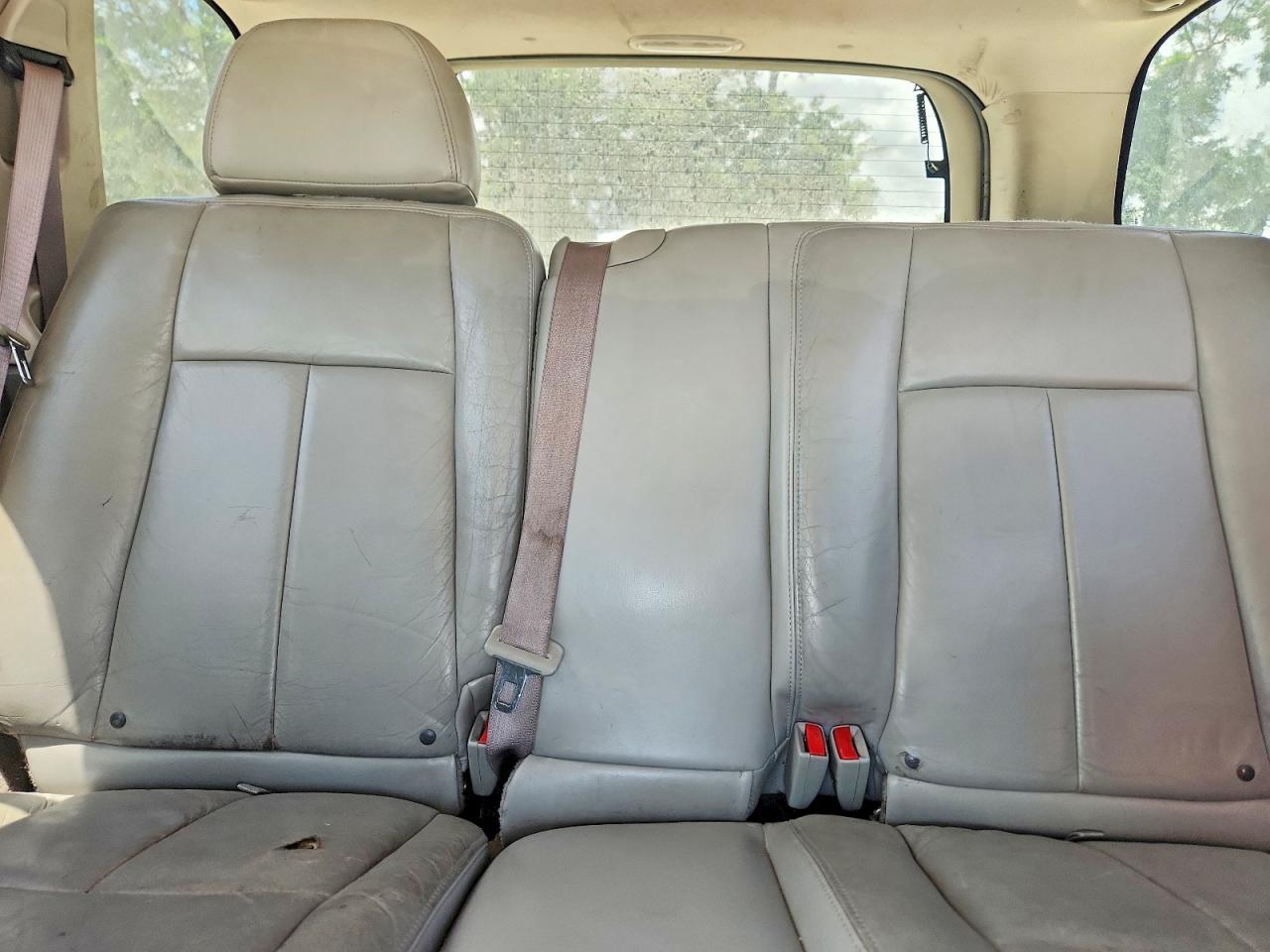 2005 Isuzu Ascender S Silver vin: 4NUDS13S852701996