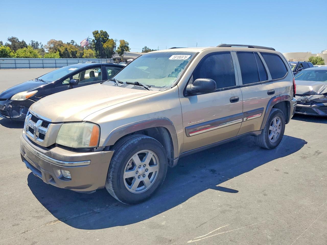 2004 Isuzu Ascender S Gold vin: 4NUDS13S942100644