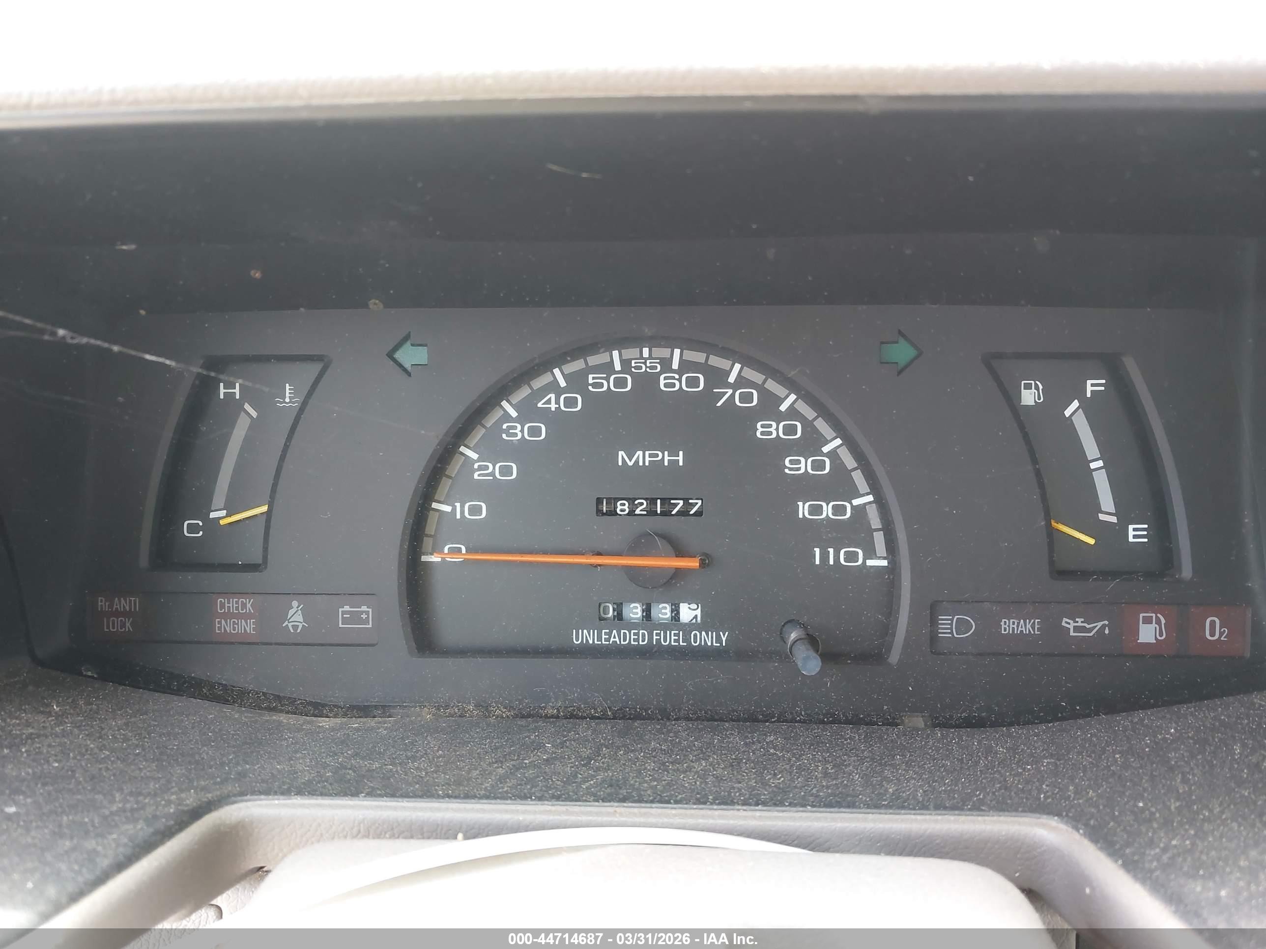 1994 Isuzu Conventional Short Wheelbase Green vin: 4S1CL11L2R4200850